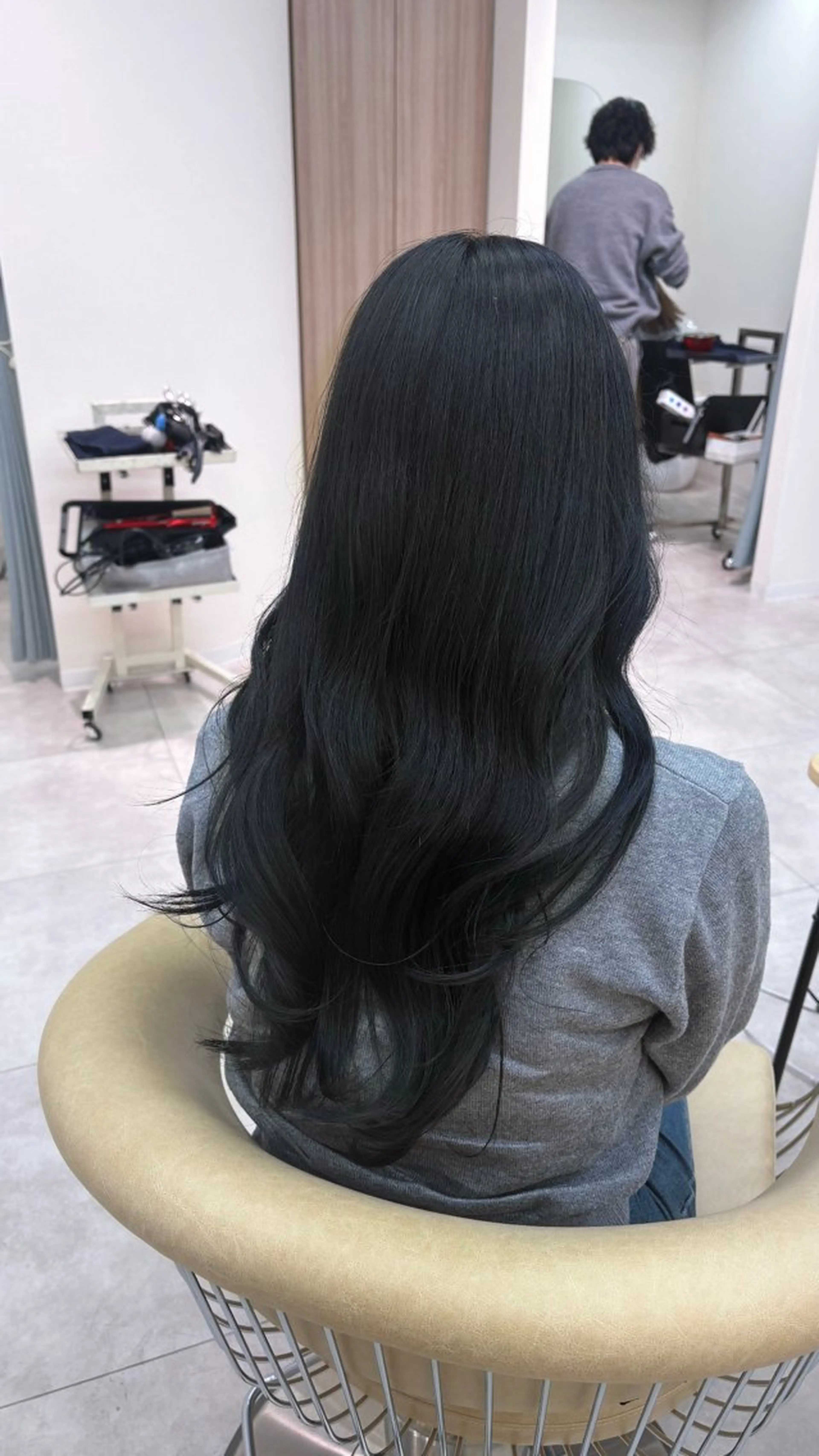 ロング カット ヘアカラー トリートメント newi広島／ Ririのヘアスタイル