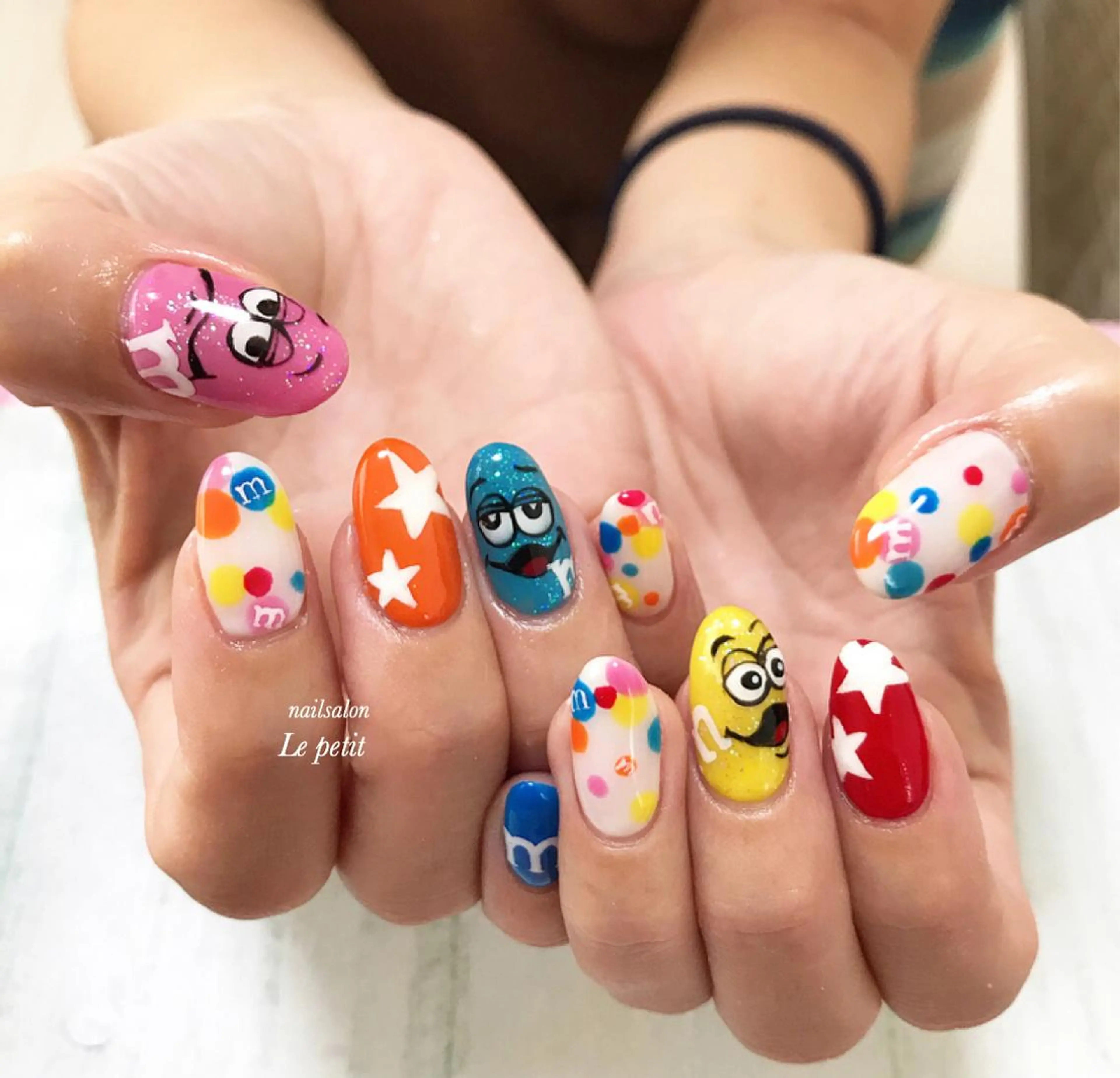 ネイル 石野 広佳のネイルデザイン