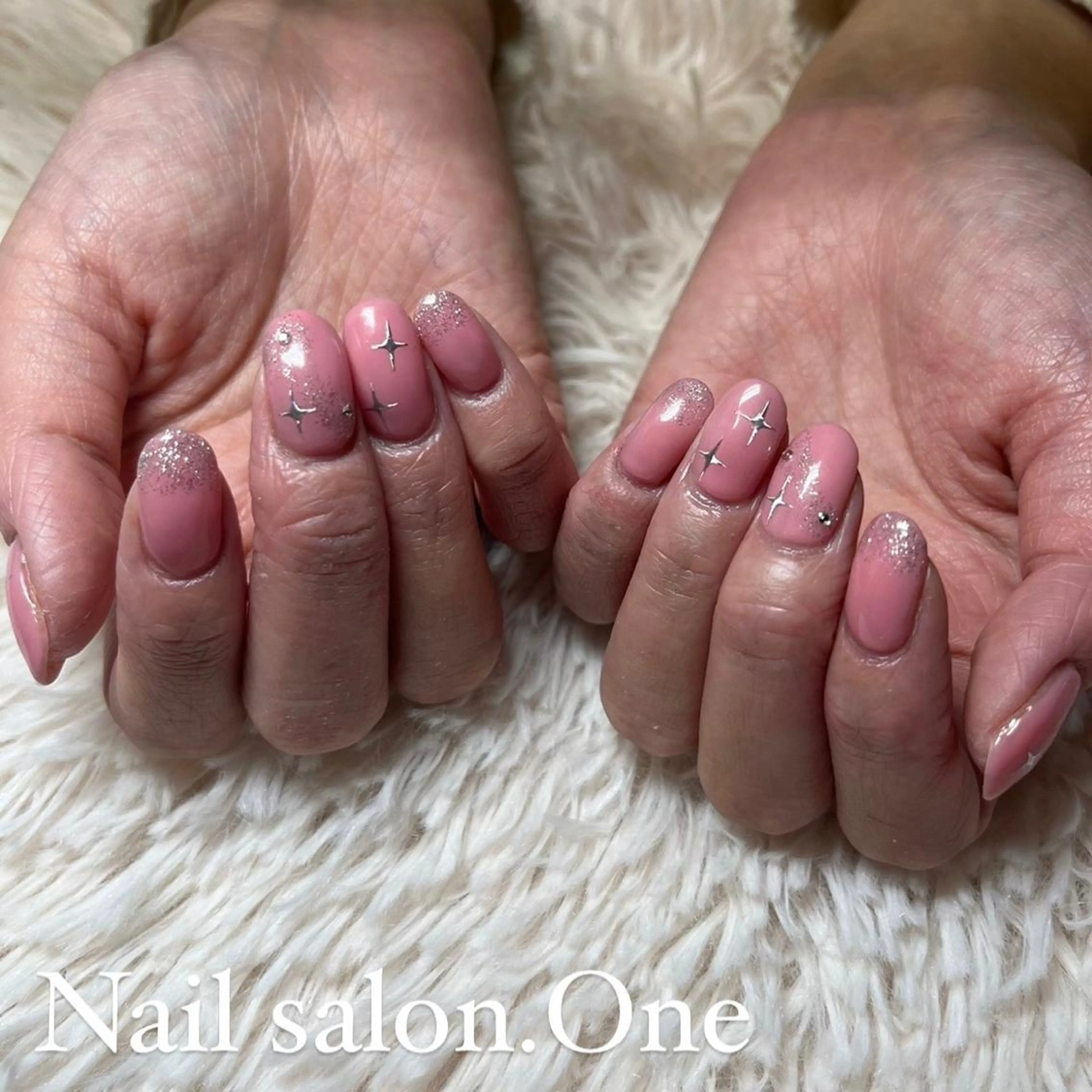 ネイル Nail salon .Oneのネイルデザイン