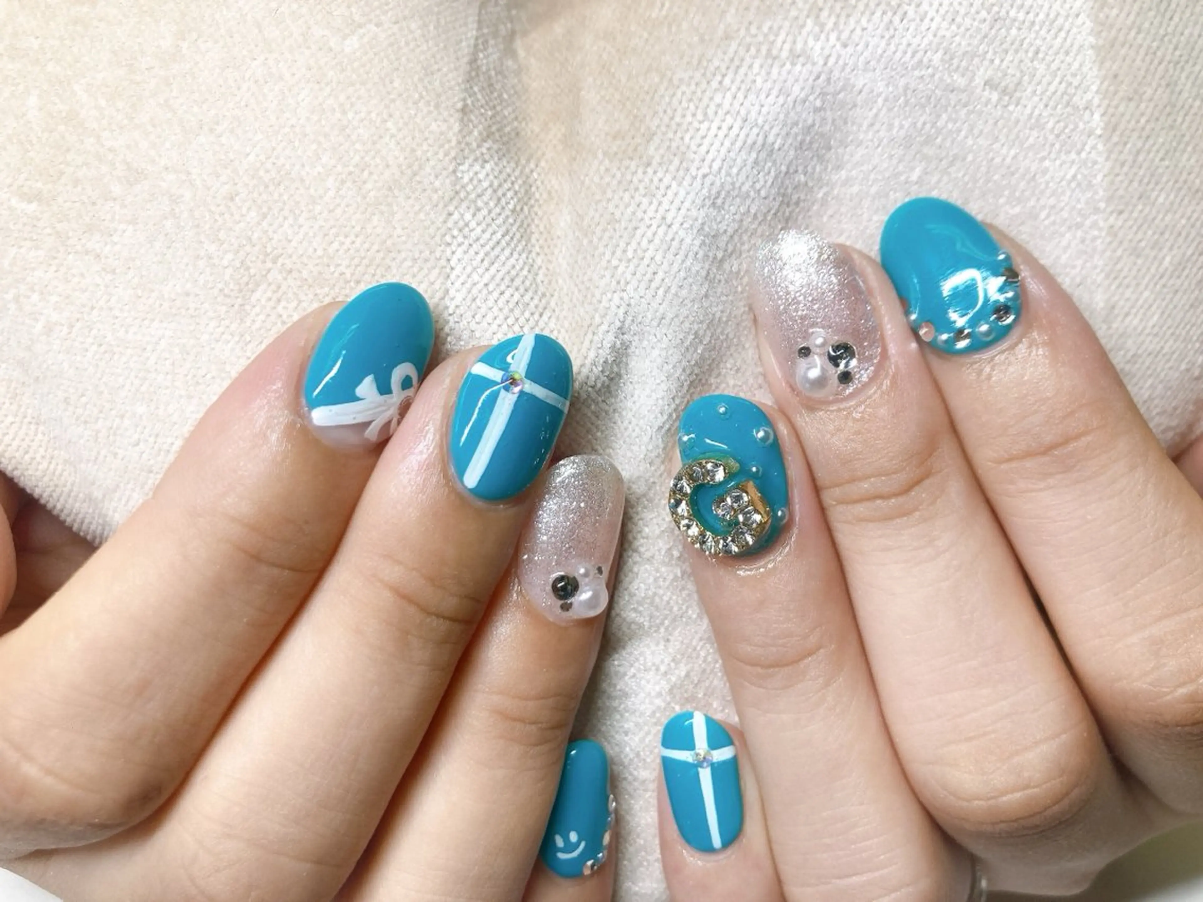 ネイル 寺山 千鶴のネイルデザイン