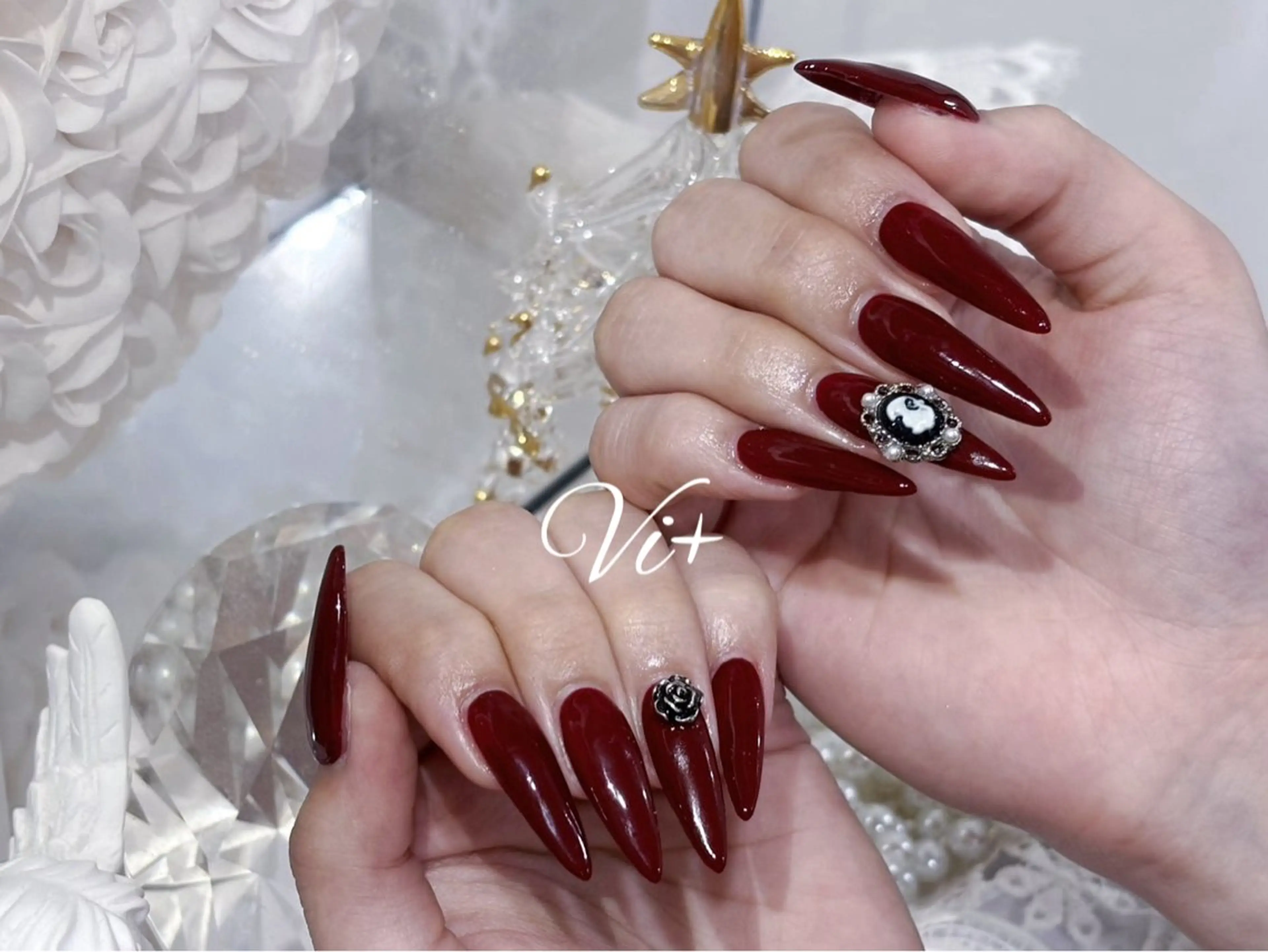 ネイル ✨Nailsalon Vi+✨のネイルデザイン