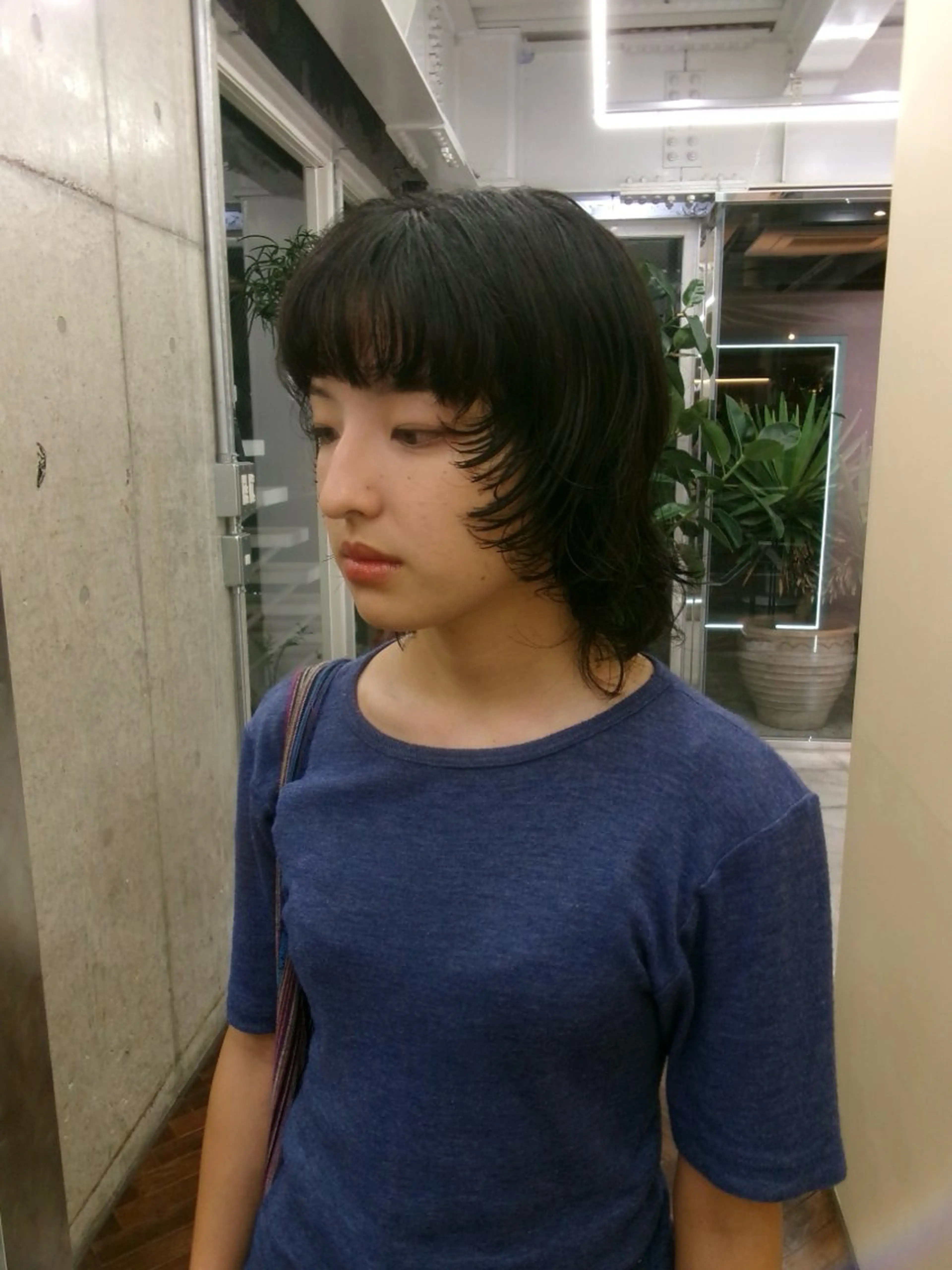 ミディアム ハイレイヤー レイヤーカット ウルフカット カット ヘアカラー レイヤー/ボブ/ 透明感カラー/ニワのヘアスタイル