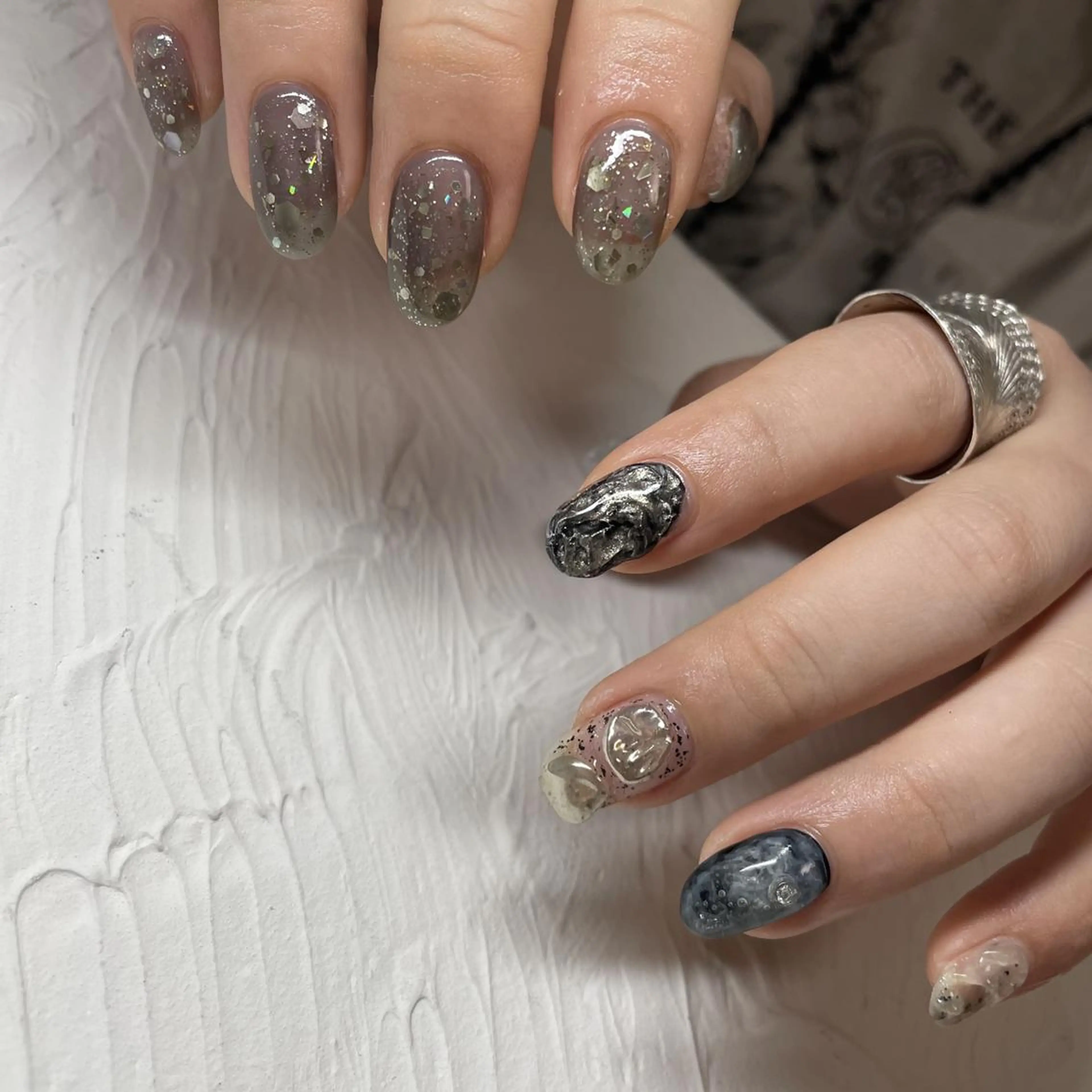 ネイル p.o.n.所属・🫧aku🫧 自由が丘／フィルインのネイルデザイン