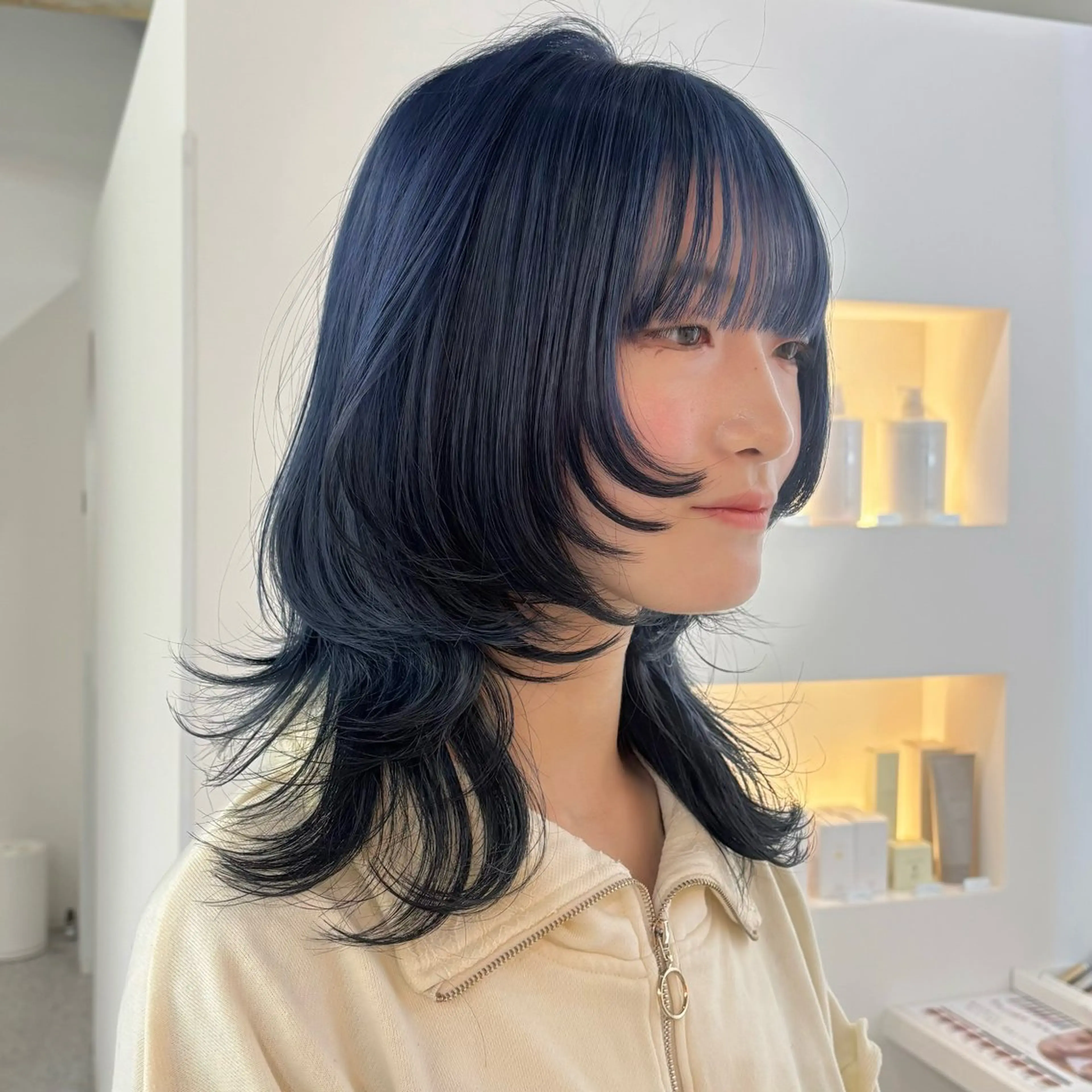カラー 服部 沙弥佳のヘアスタイル