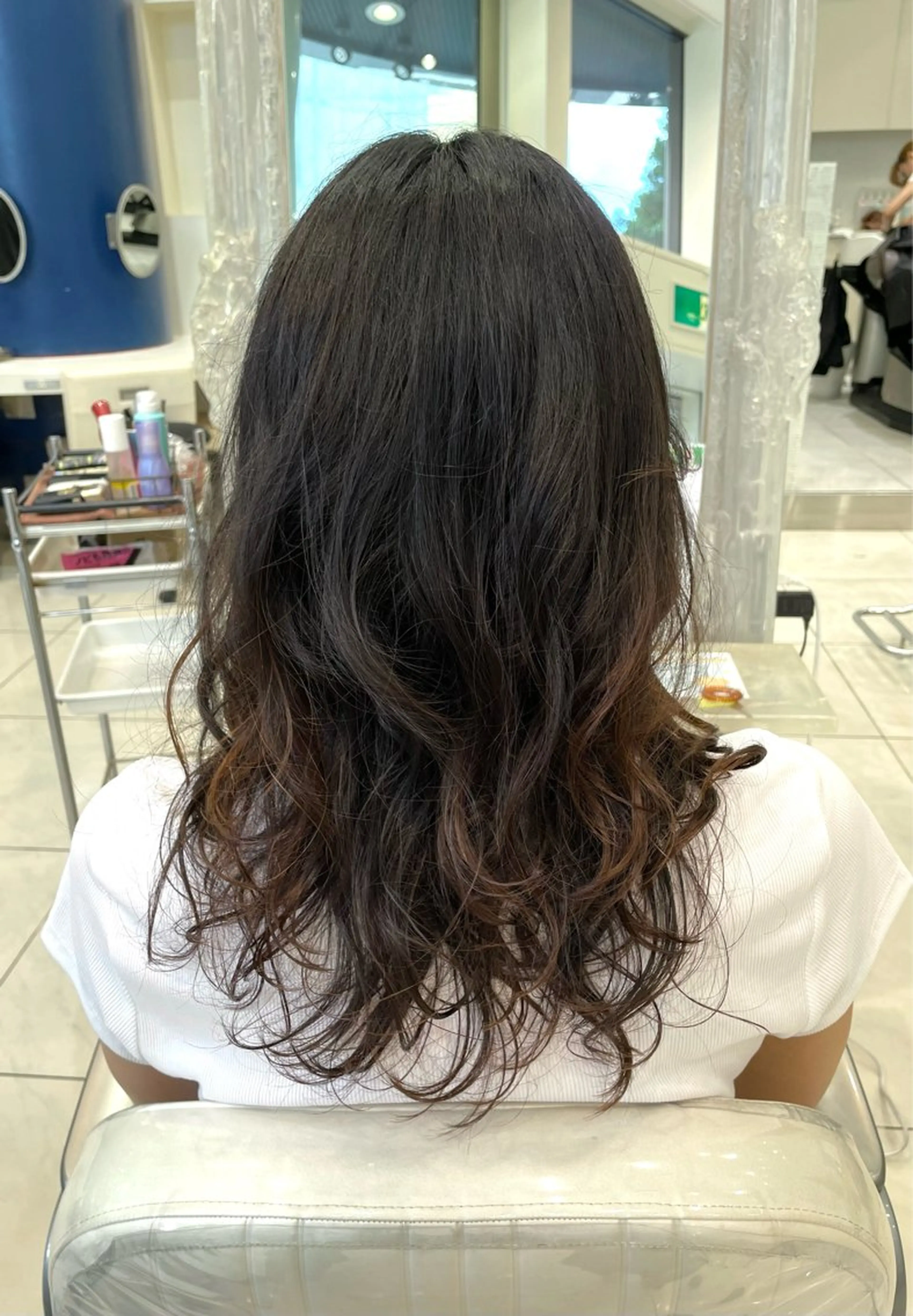 セミロング パーマ カット パーマ トップスタイリスト 石川みやびのヘアスタイル