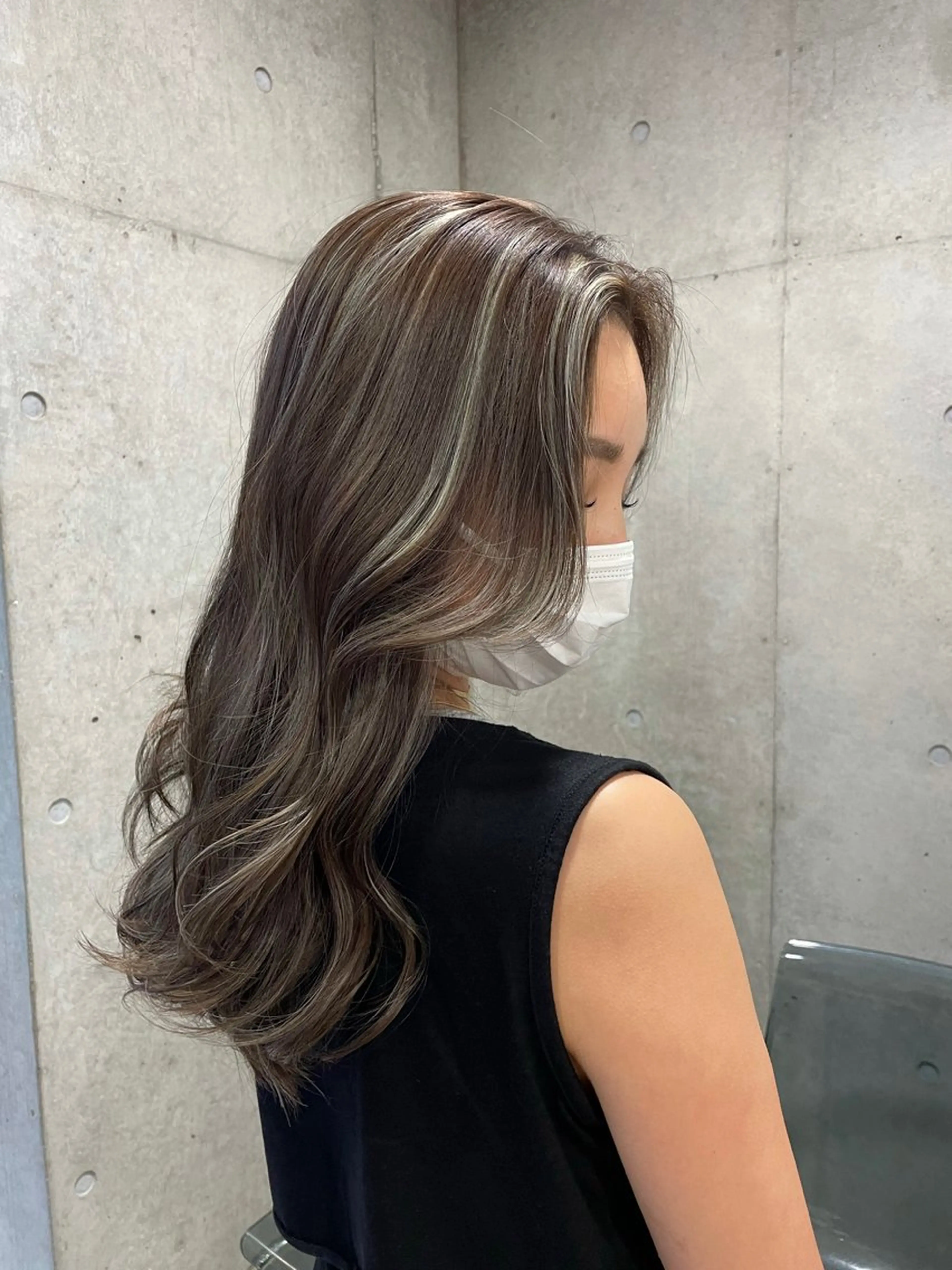 セミロング カラー ハイライトカラー ハイライト ヘアカラー トリートメント 透明感/ハイライト 🌺MOMOKAのヘアスタイル