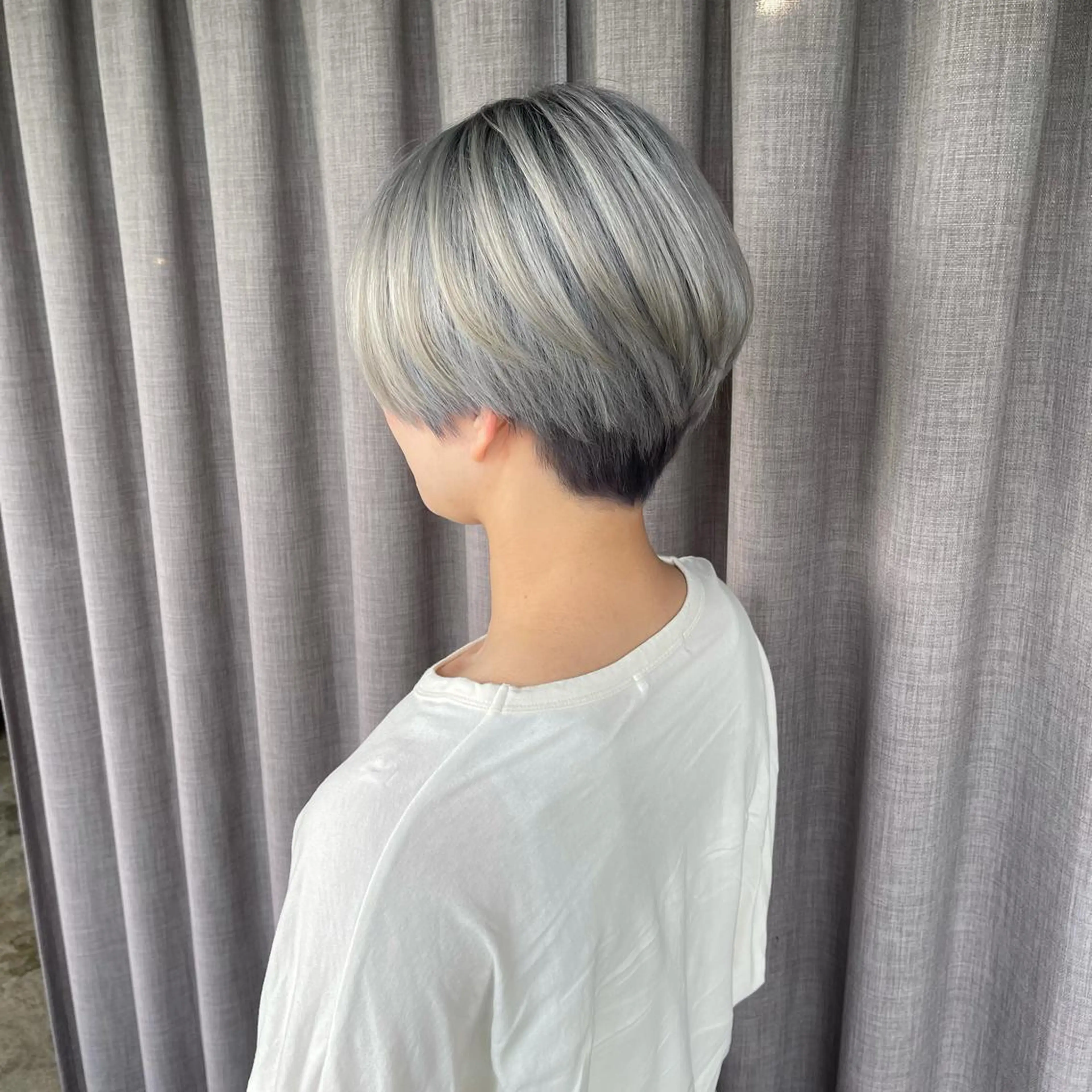 ショート カラー 🌈ディレクター🌈 徳松優希のヘアスタイル