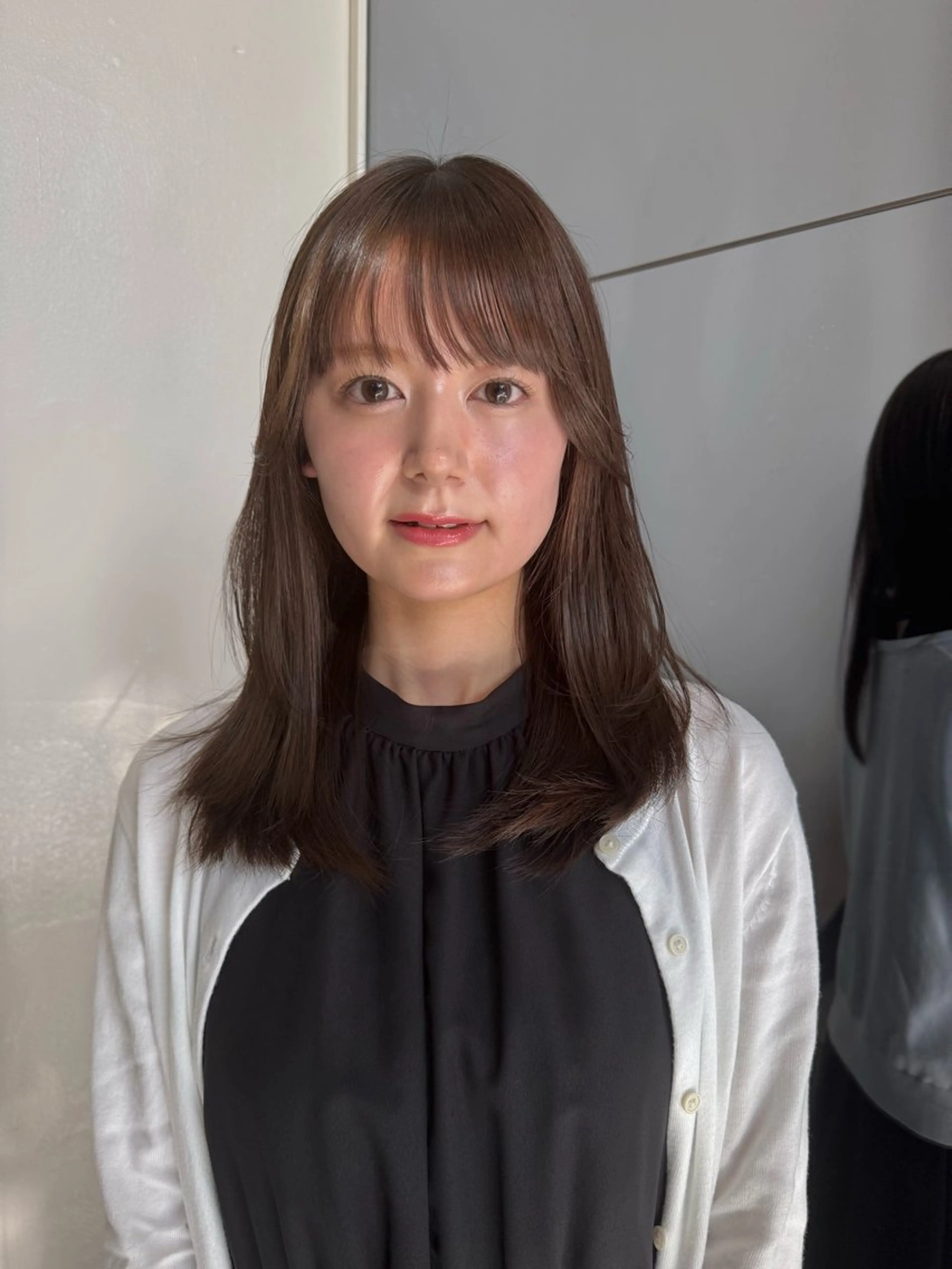ミディアム カラー KOHNO ナチュラルデザインのヘアスタイル