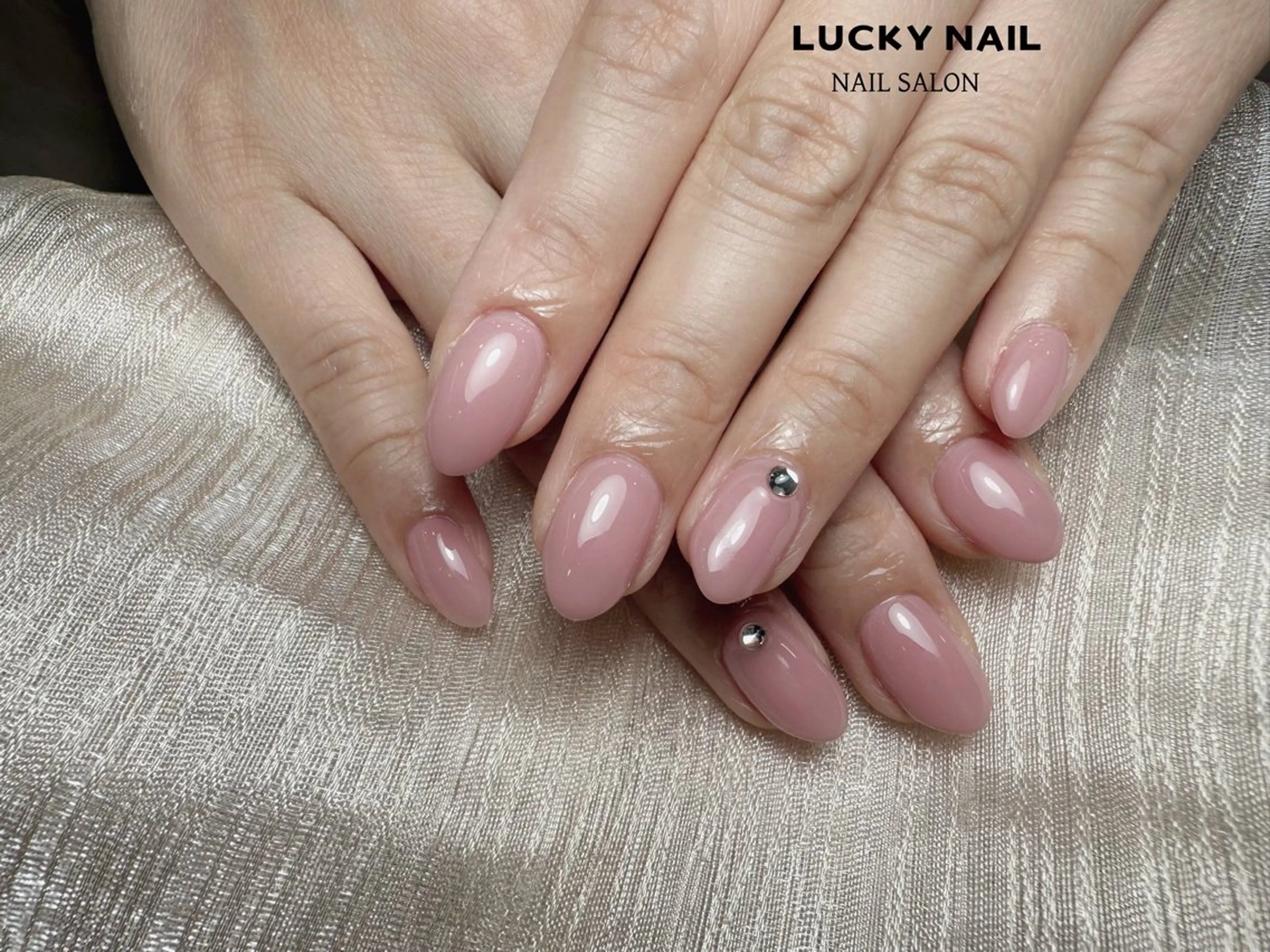 ネイル LUCKY NAILのネイルデザイン