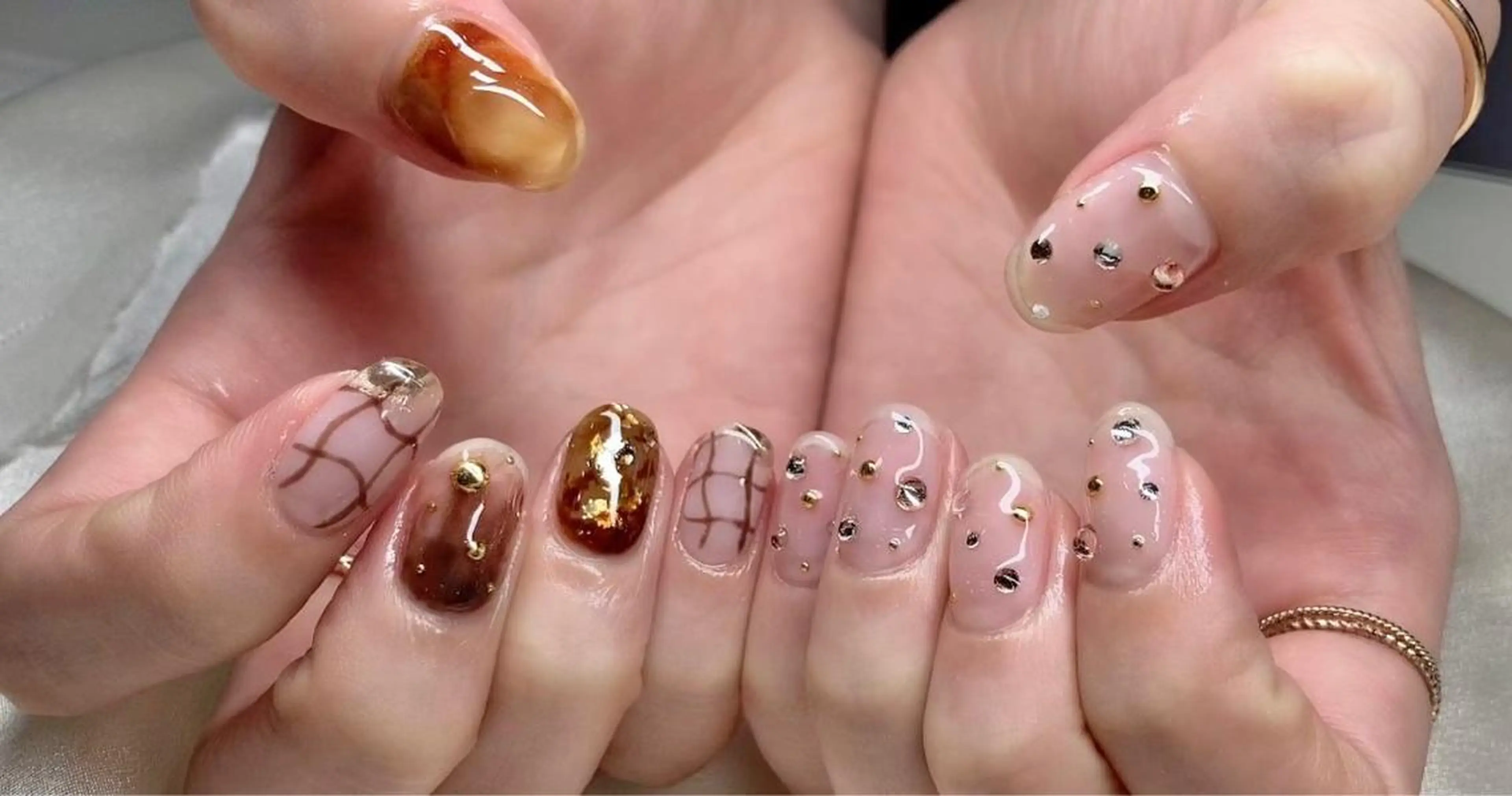 ネイル マツエク・マツパ アイブロウ 韓国風マツエク パリジェンヌラッシュリフト まつげパーマ 長さ出し フットネイル ハンドネイル Nail&eye Belire 新宿のネイルデザイン