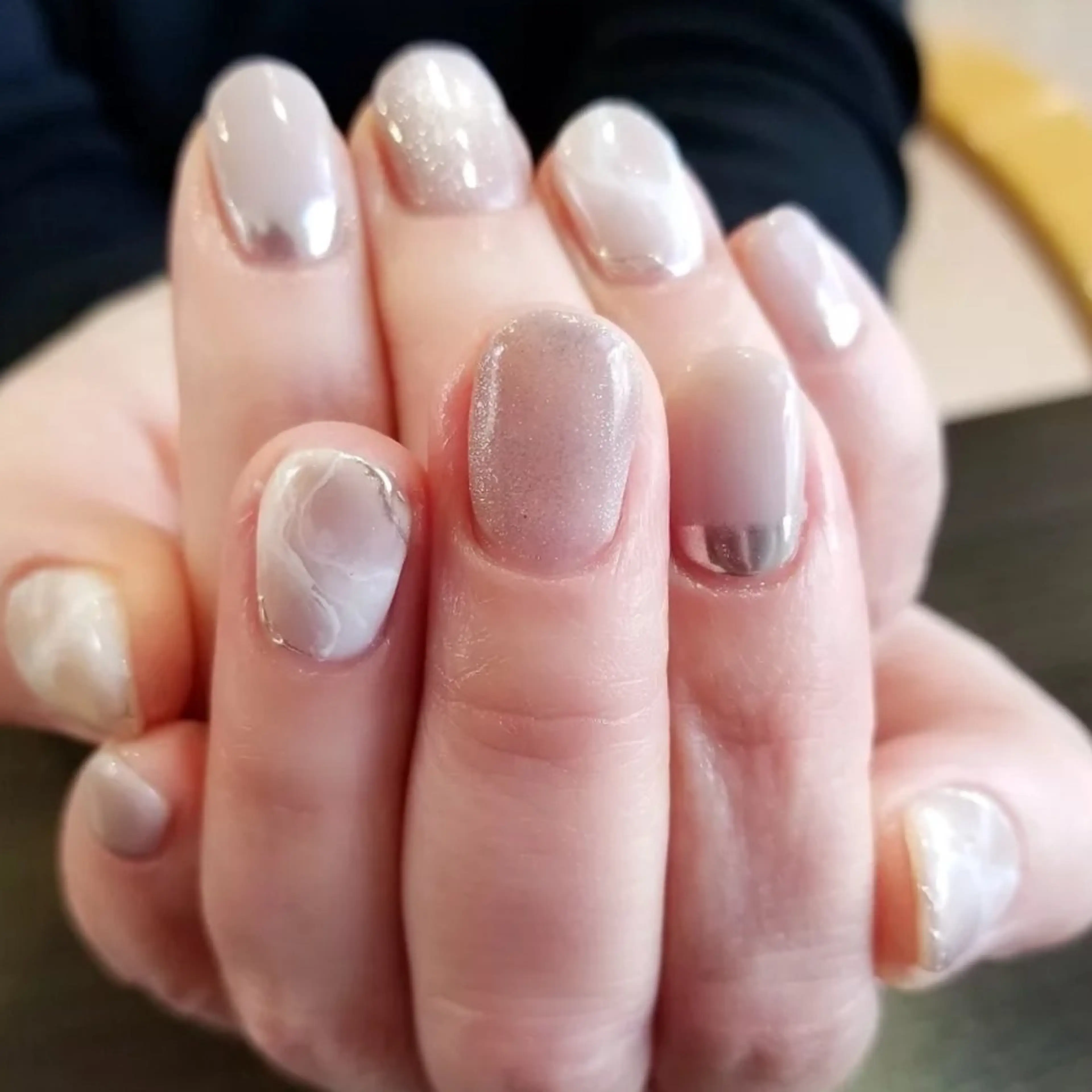 ネイル クレハワコー美容室所属・クレハワコー 美容室のネイルデザイン