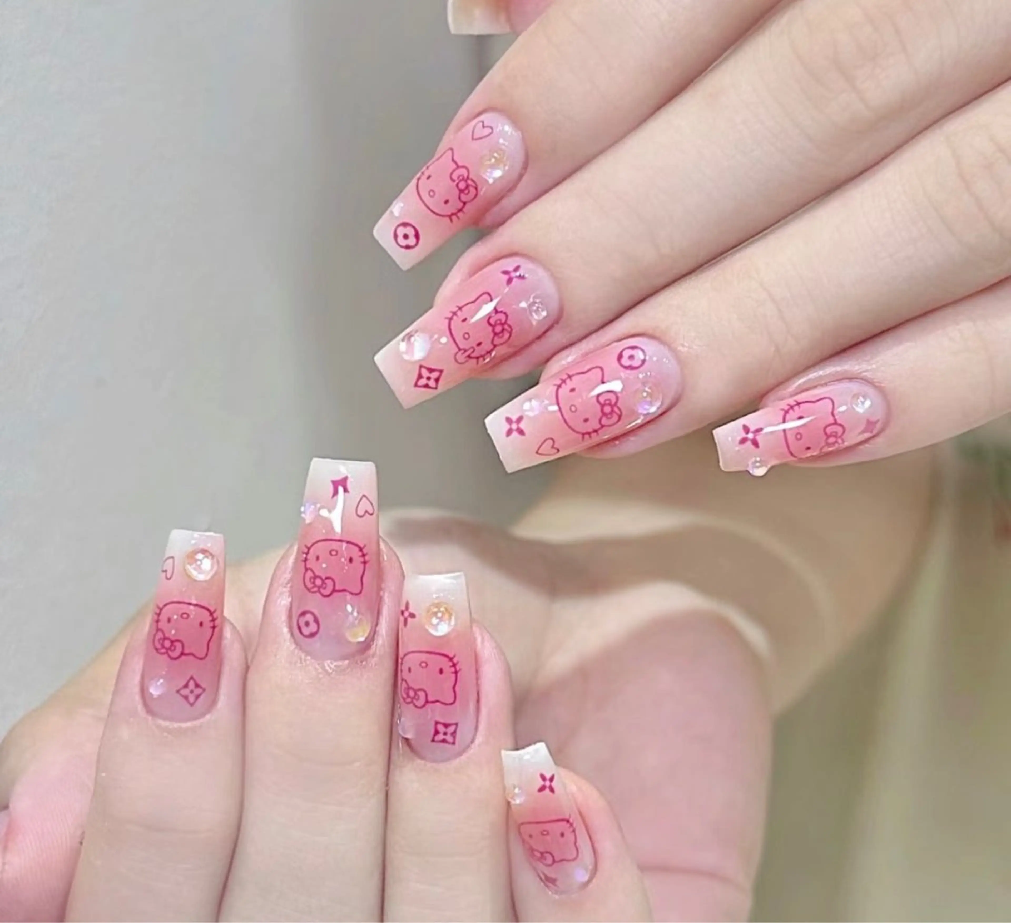 ネイル ハンドネイル ハンドケア 🍑 momo_nailのネイルデザイン