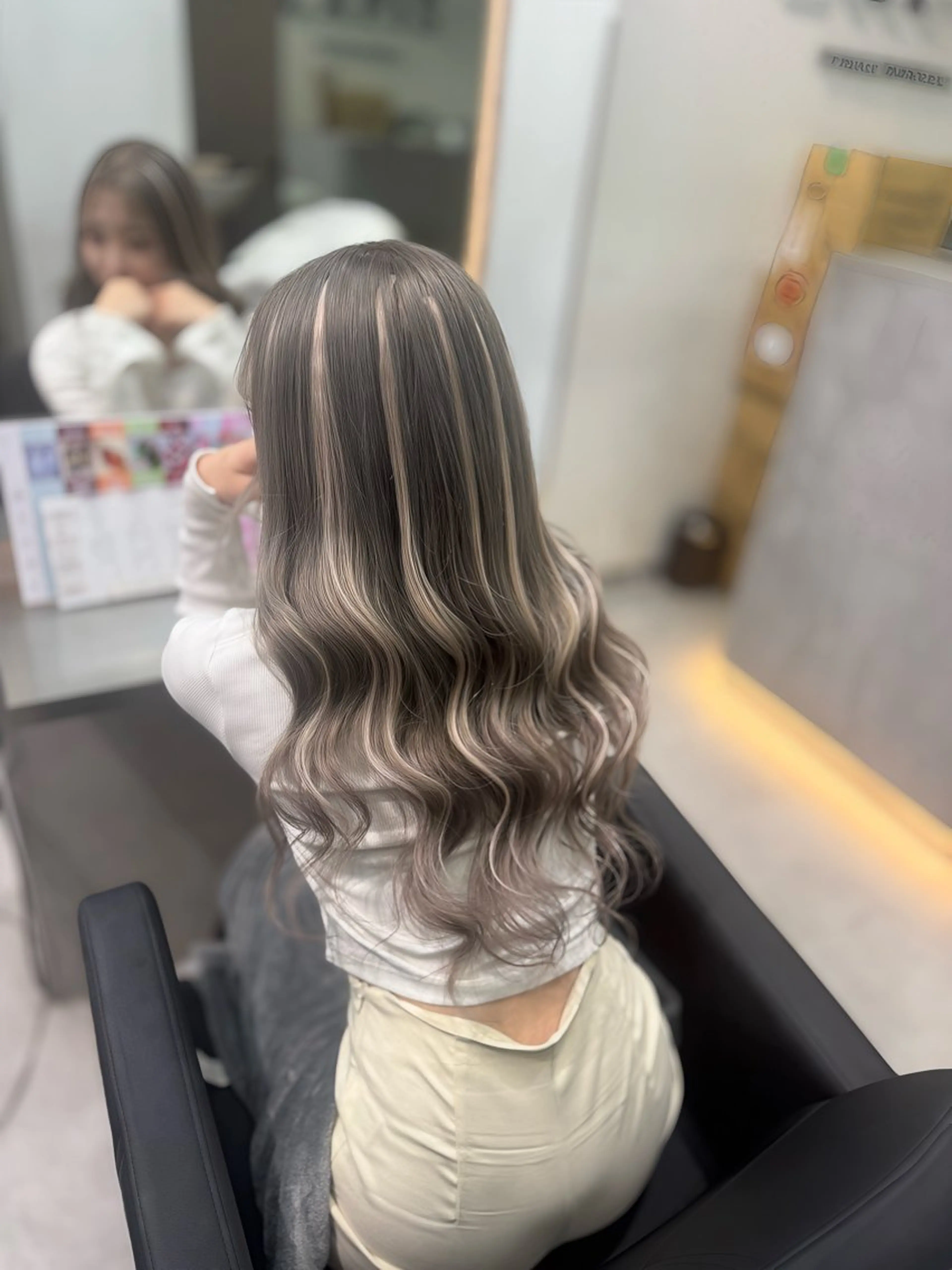 ロング シールエクステ エクステ エクステ ギャルの女神/ Shionのヘアスタイル