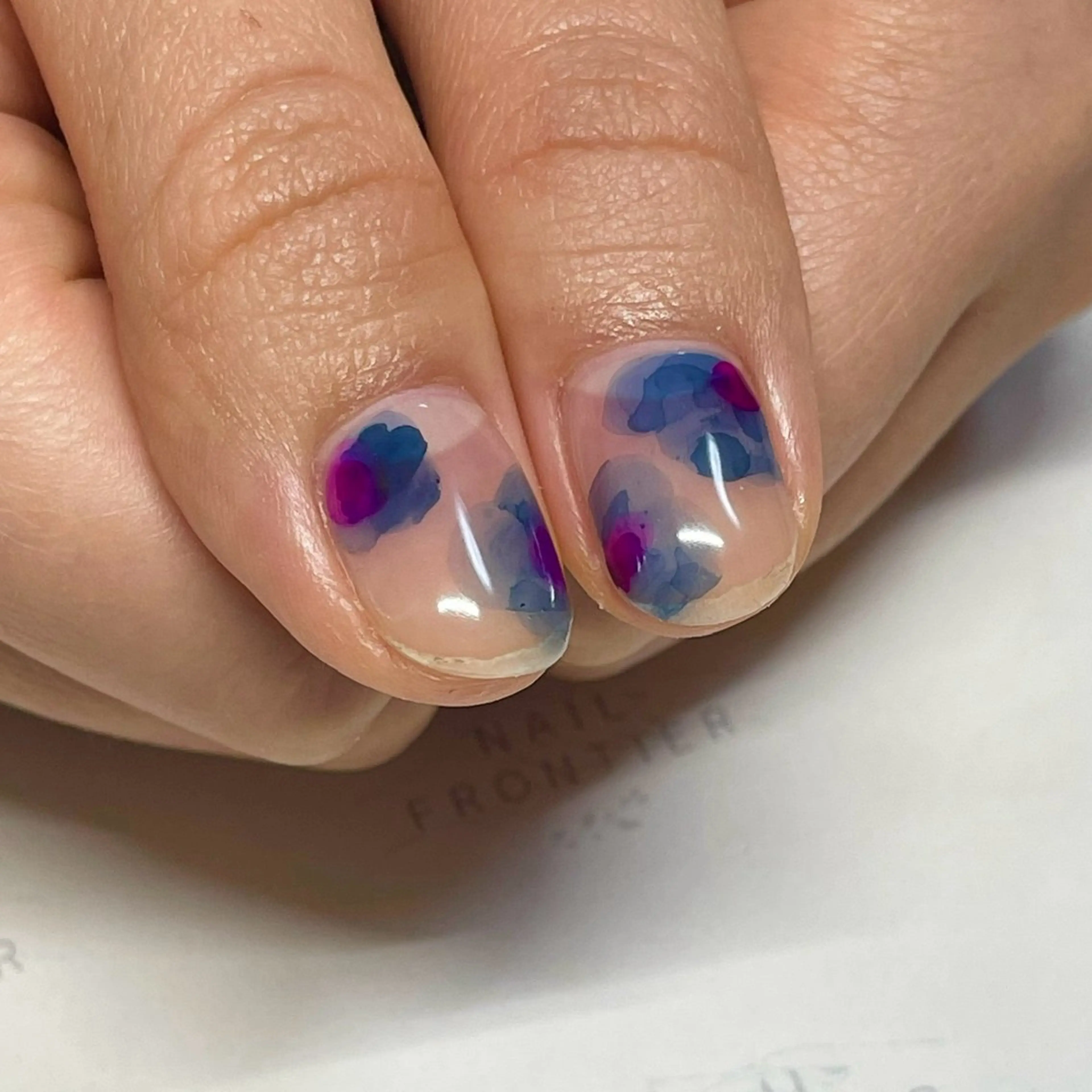 ネイル アートネイル オフィスネイル 吉祥寺🌟 ネイルフロンティアのネイルデザイン