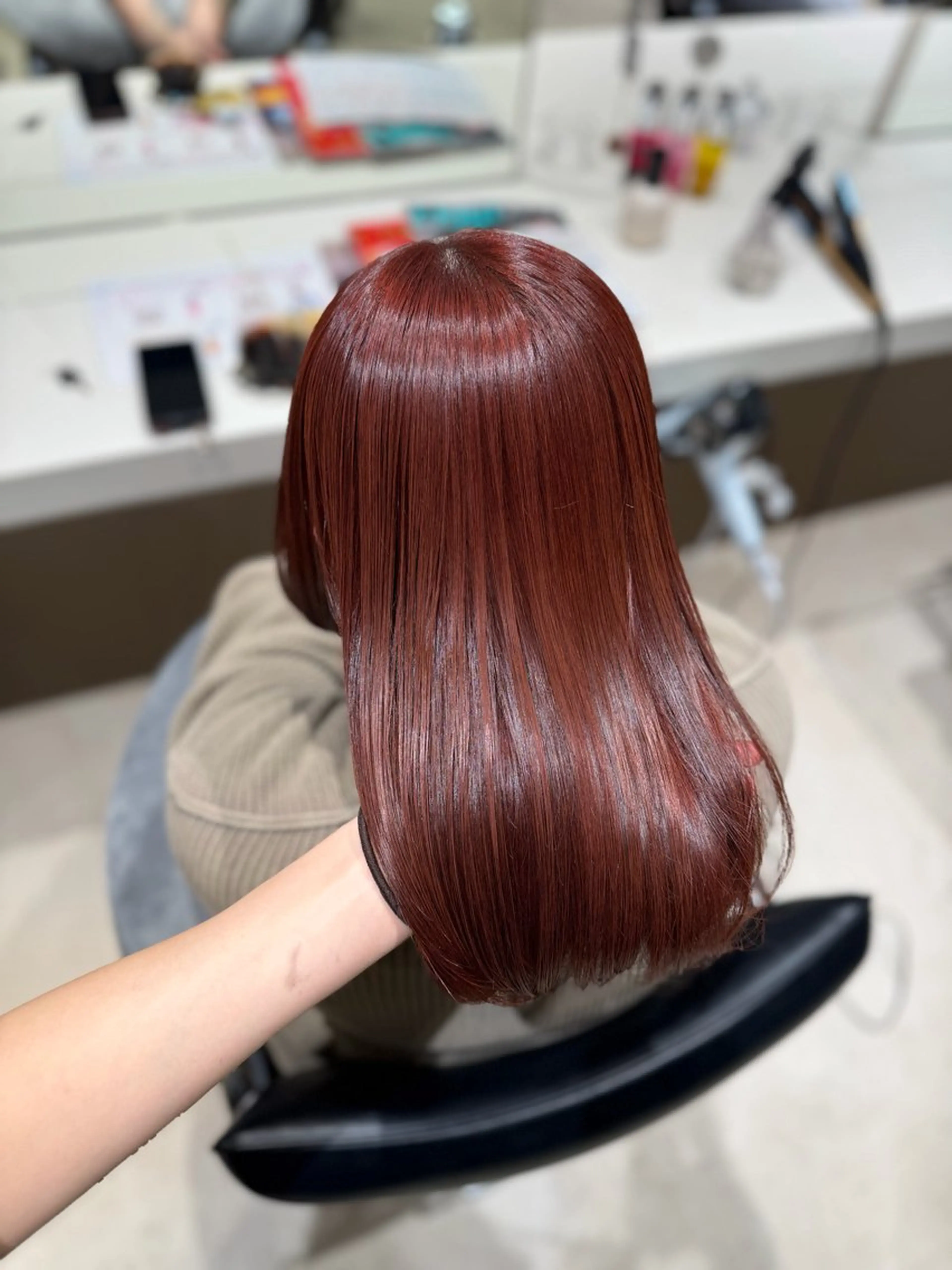 ミディアム カラー ヘアカラー トリートメント 髪質改善/レイヤー 暖色/shiinaのヘアスタイル