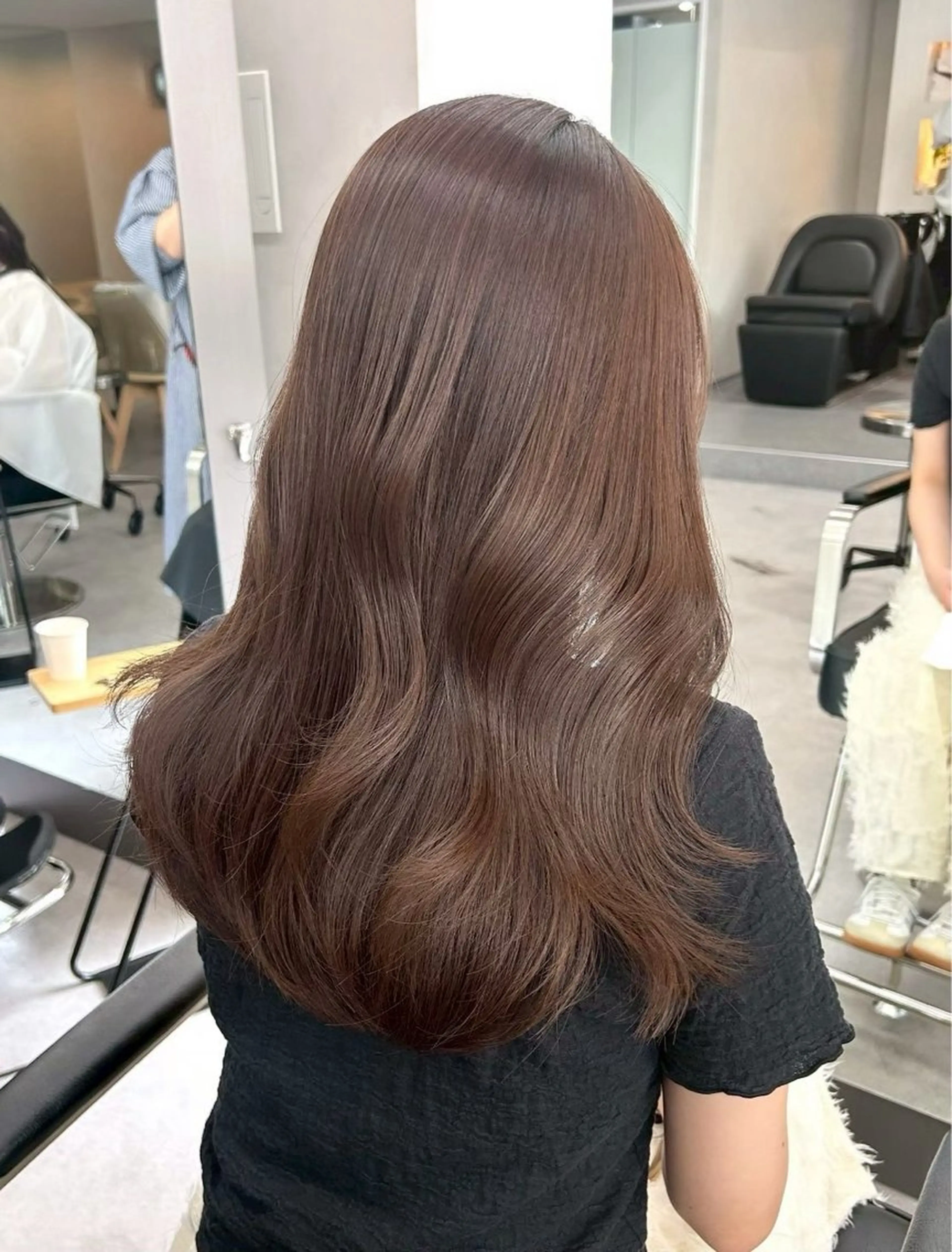 ロング カラー ヘアカラー トリートメント ルーズ／シャドウパー マ／似合わせカットのヘアスタイル