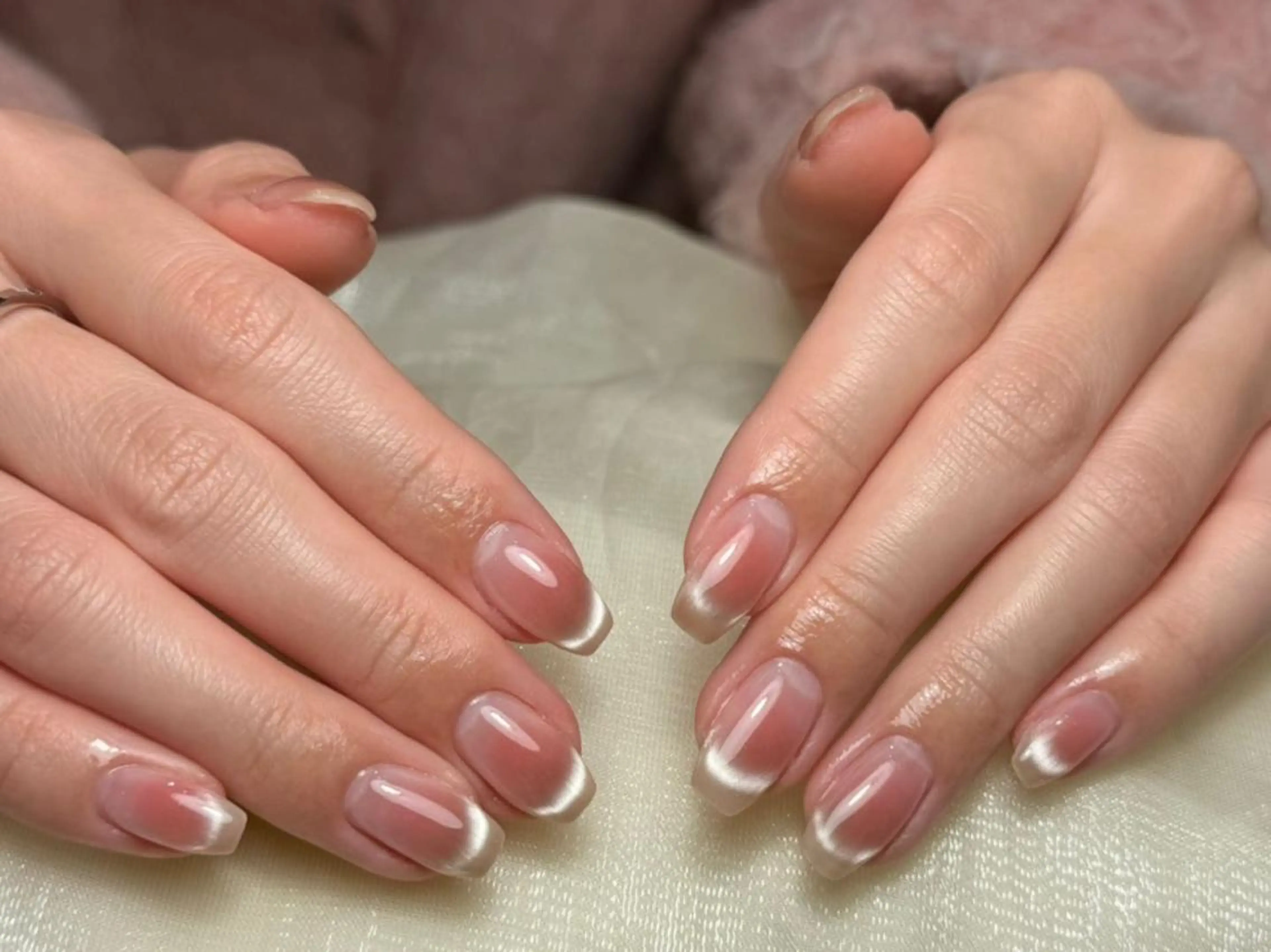 ネイル チークネイル 長さ出し フレンチネイル グラデーション マグネットネイル ハンドネイル ハンドケア ⭐️Syu Rei⭐️のネイルデザイン