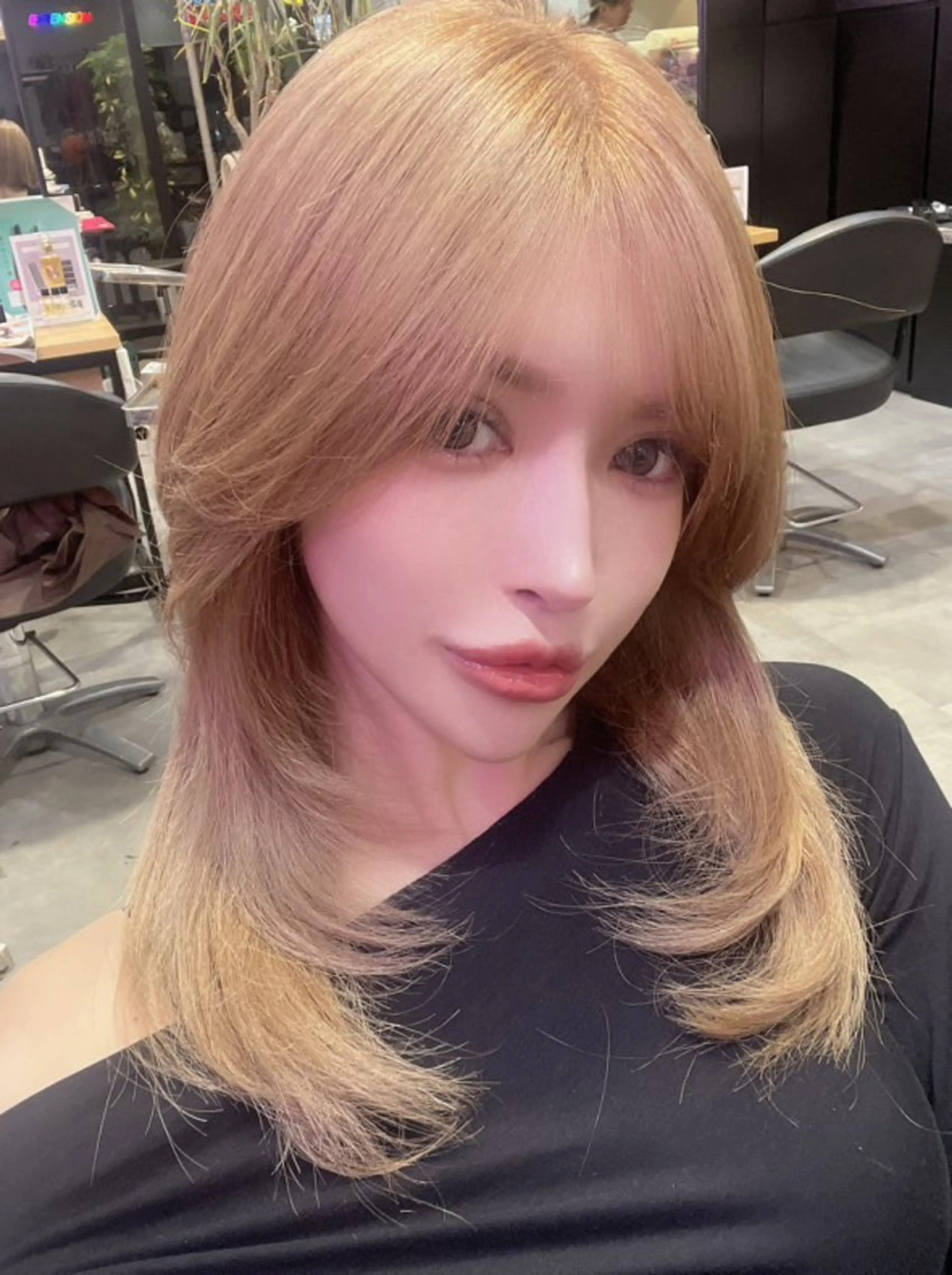 ロング ロングレイヤー 韓国風ヘア レイヤーカット ロング ヘアカラー トリートメント 韓国カラー/エクステ carryのヘアスタイル