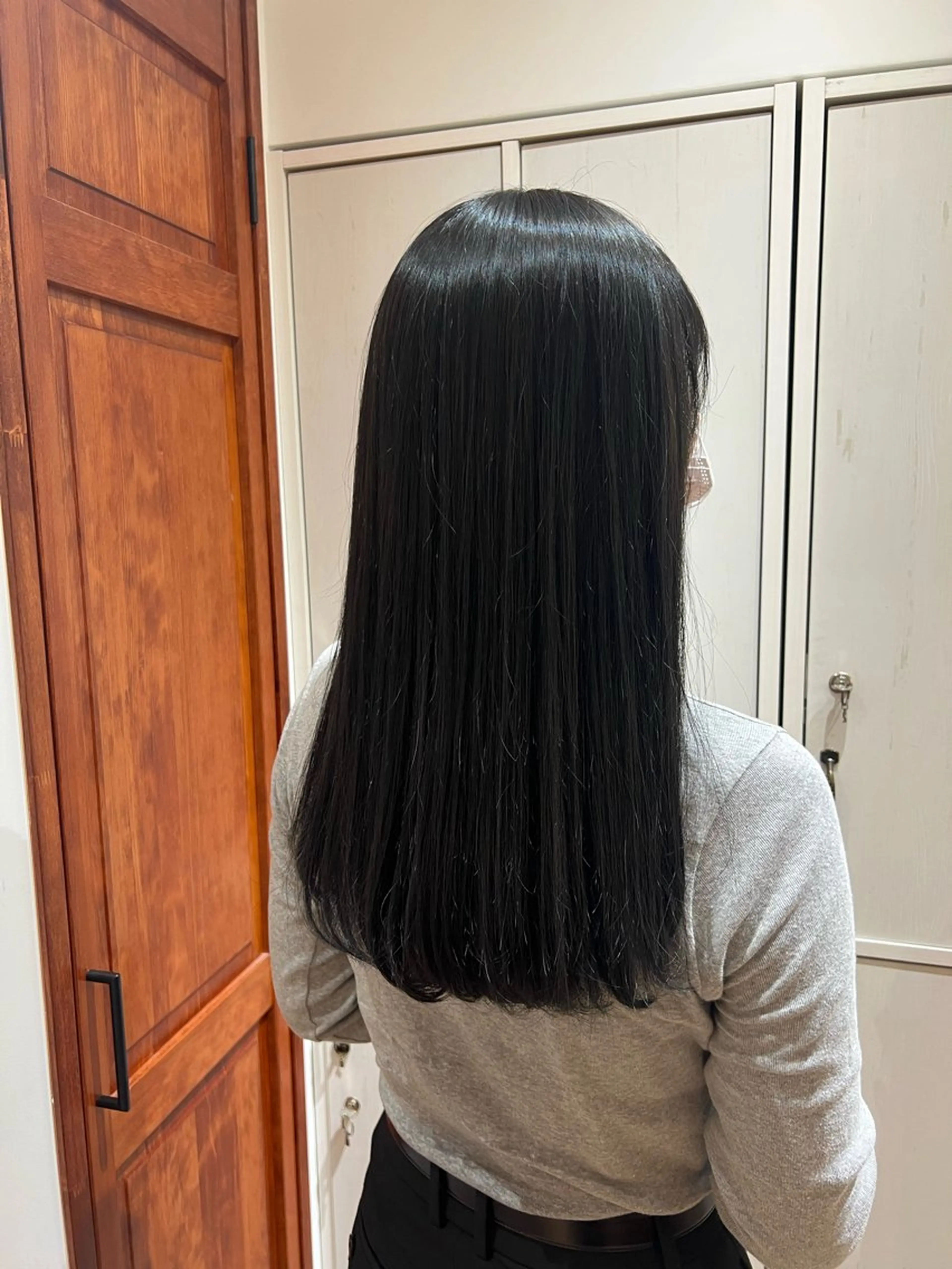 セミロング カラー 🥀韓国ヘア🥀 宮津真菜のヘアスタイル