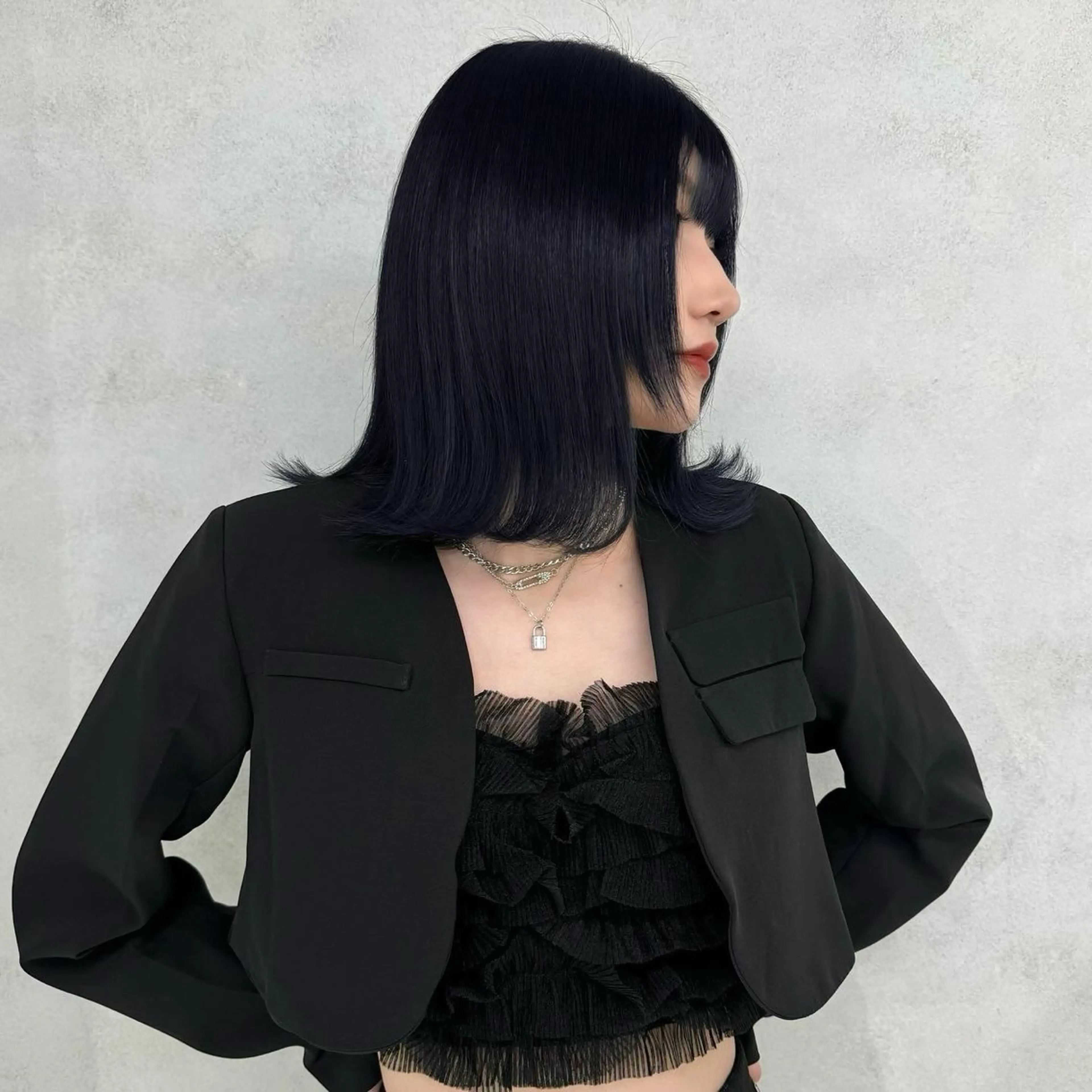 ミディアム AOl所属・🫧艶髪🪽 Karinのヘアスタイル