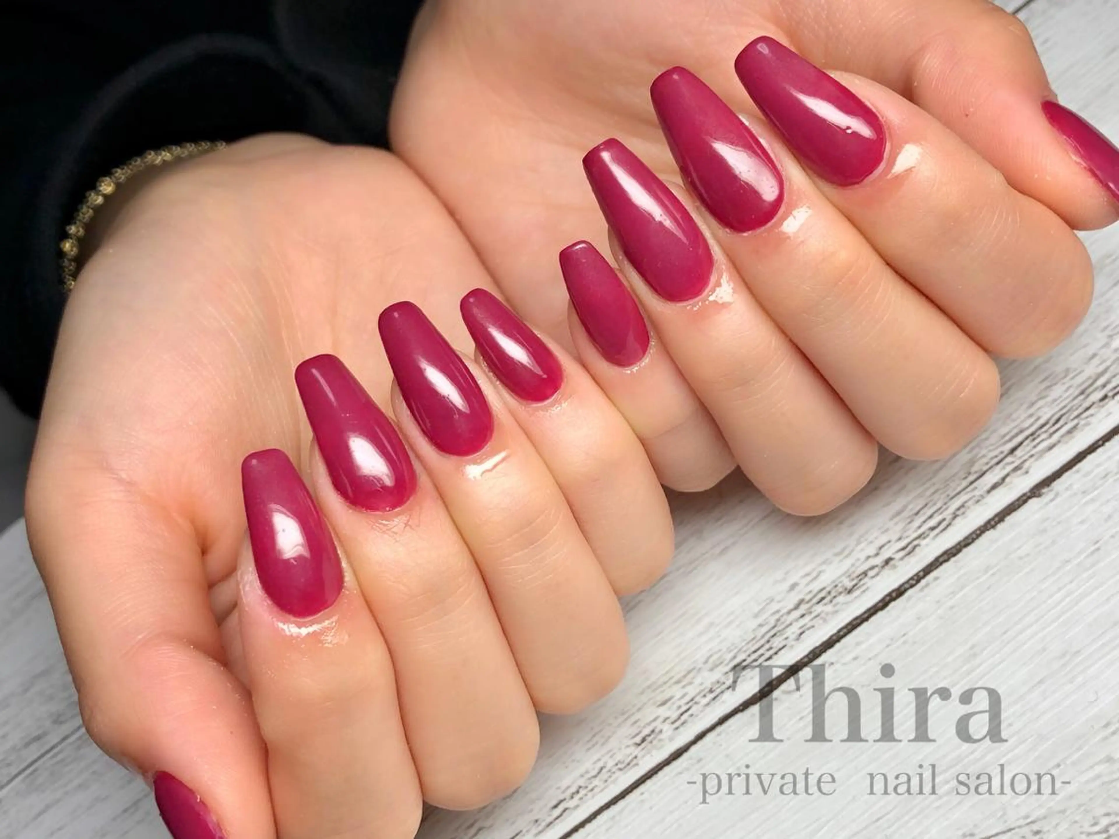 ご新規様限定☆他店オフ込みスカルプワンカラー、ラメグラデーション　Instagramメンション割で更に500円オフ！の写真