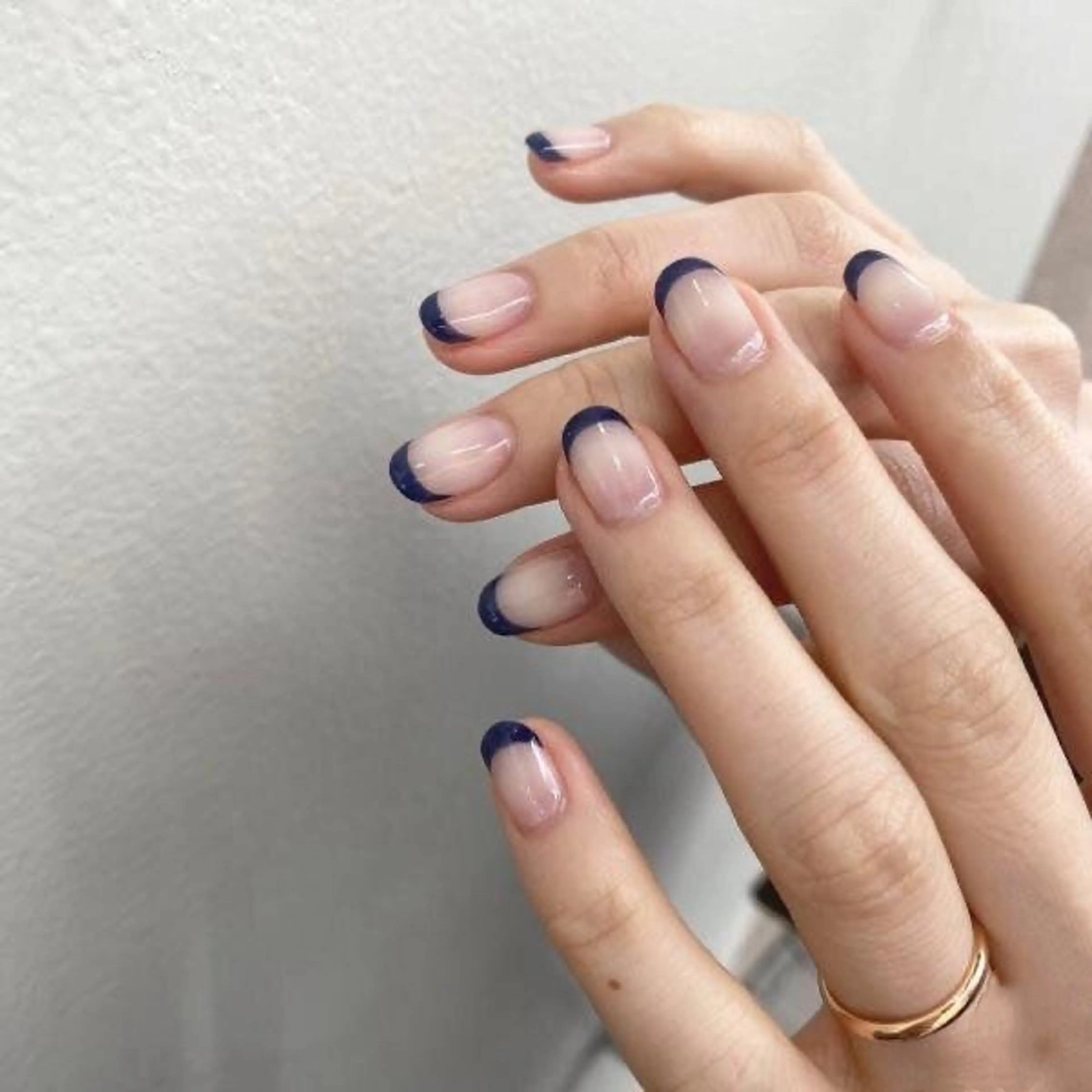 フレンチ💅💎✨(オフあり)クリアベース⭐️【パラジェル¥1100で変更可能👍】の写真