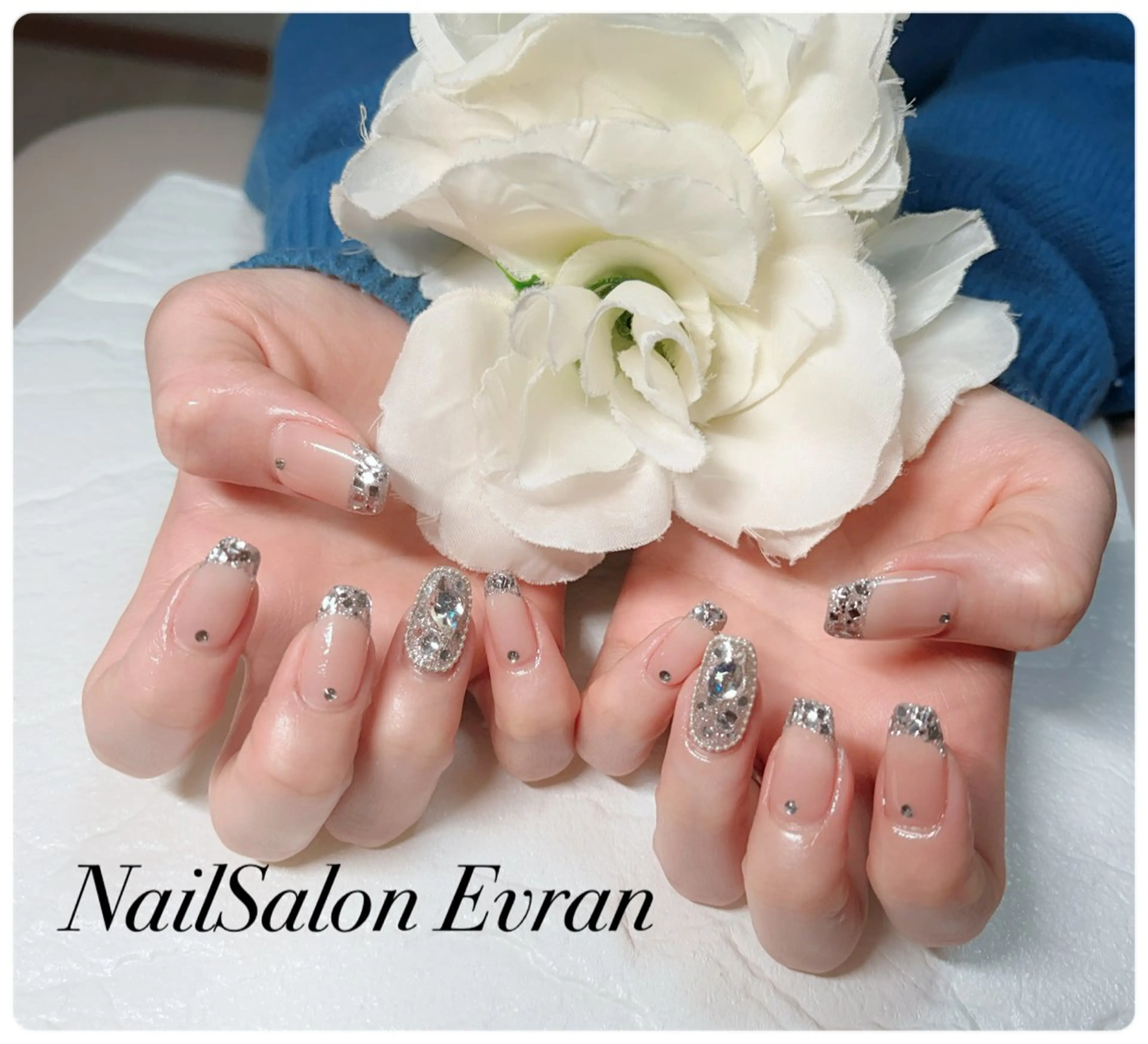 ネイル アートネイル フレンチネイル ジェルネイル キラキラネイル マグネットネイル ハンドネイル Nail salon Evranのネイルデザイン