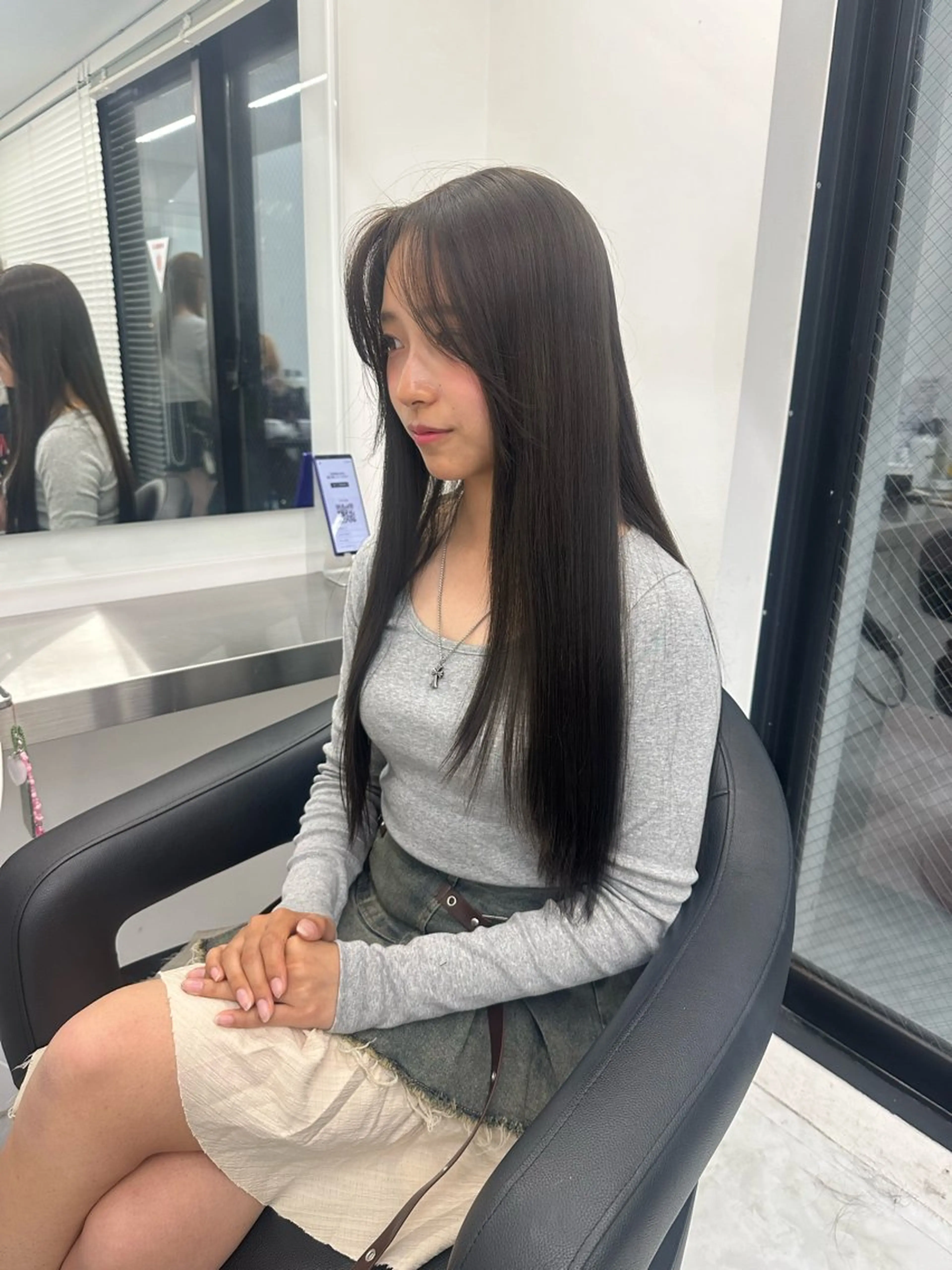 ロング カラー ヘアアレンジ カット ヘアカラー トリートメント 大人っぽ中韓レディ ヘア🤍MAOのヘアスタイル