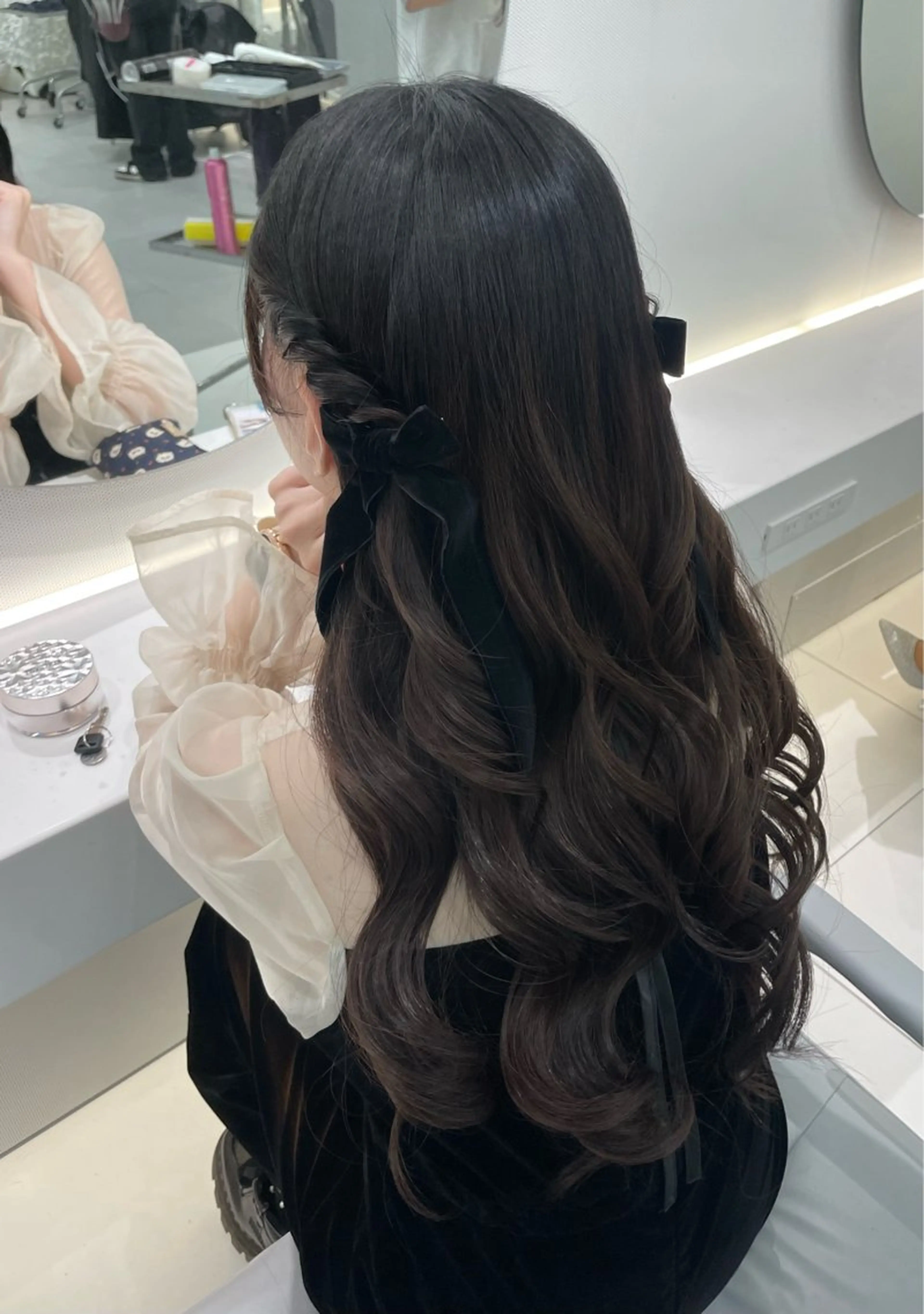 ヘアアレンジ 結婚式・ブライダル ヘアセット ヘアセット🎀耳つぼ 👂💎MONAMIのヘアスタイル