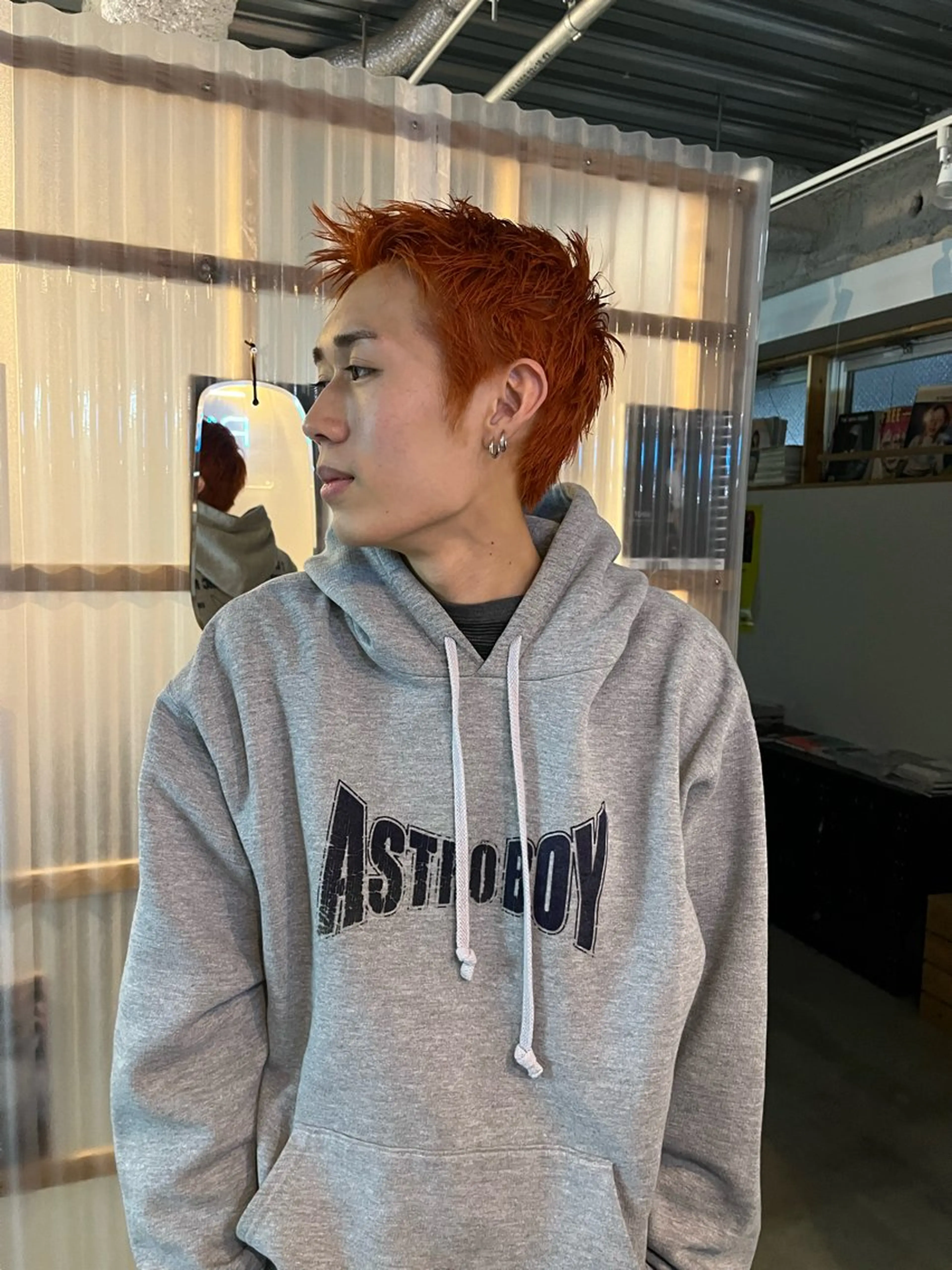 メンズ カット ヘアカラー mai/大阪心斎橋 メンズ/ハイトーンのヘアスタイル