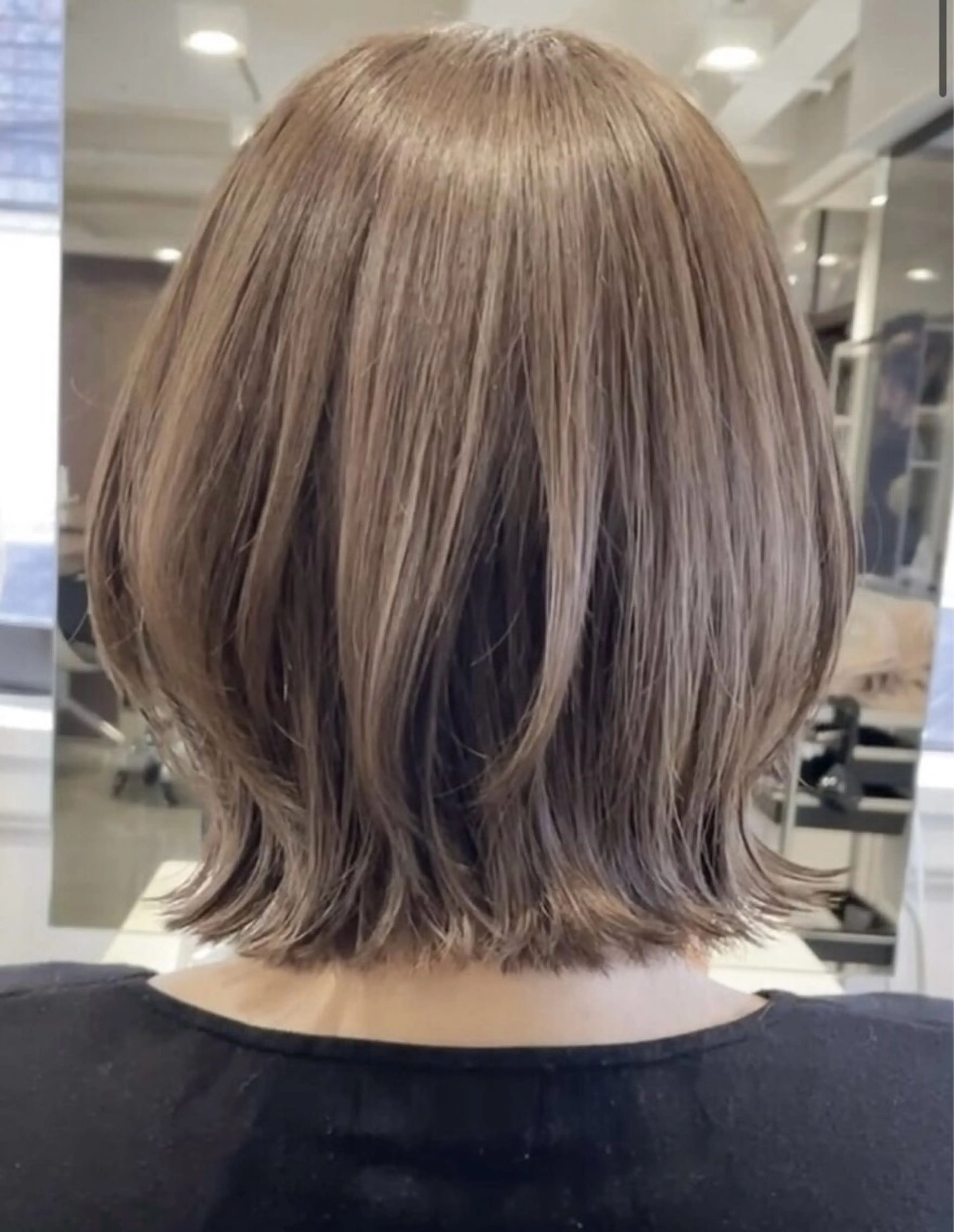 ミディアム カラー fifth原宿 A:Ri🧸のヘアスタイル