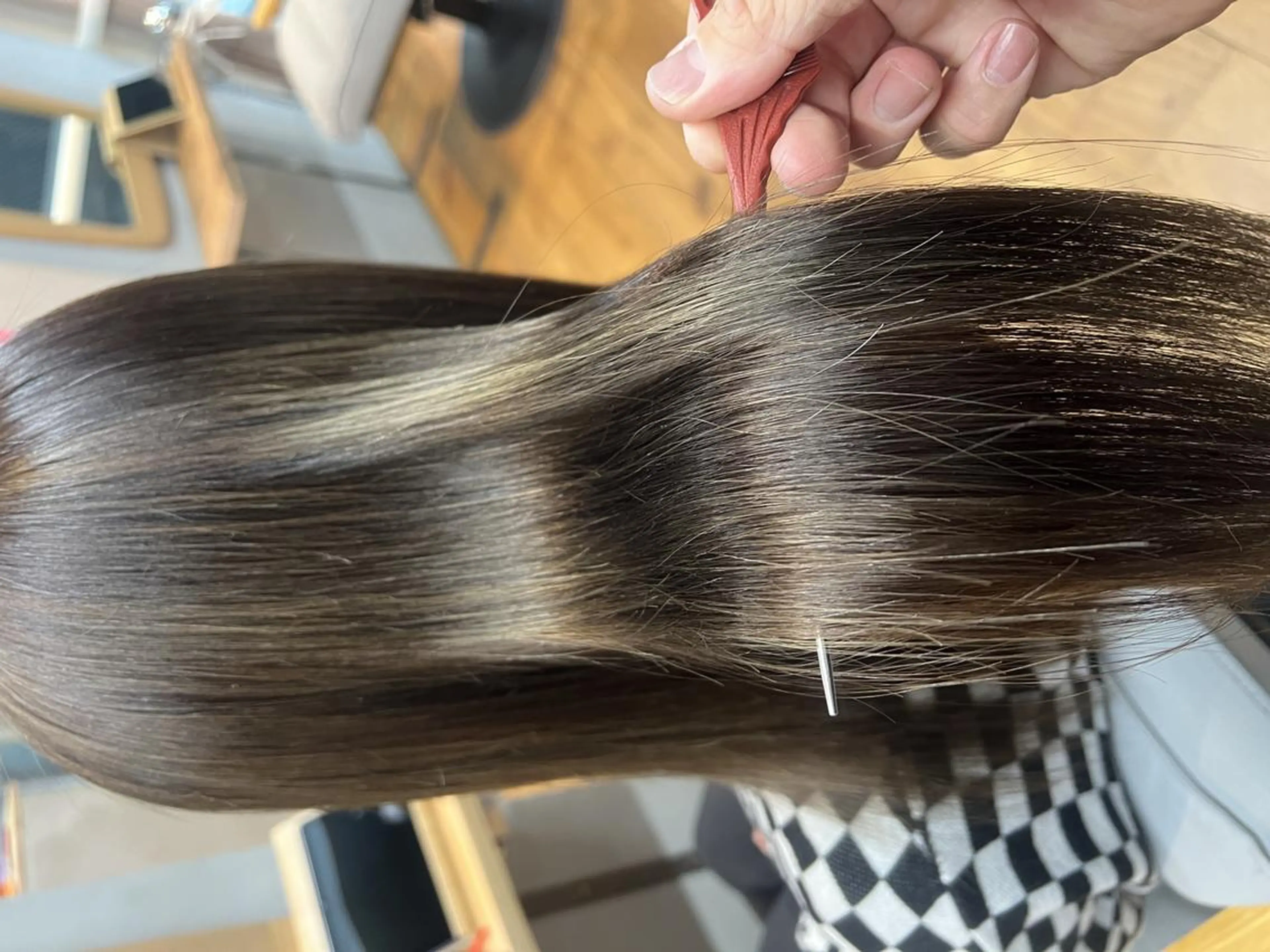 ロング ヘアアレンジ カラー パーマ キッズ メンズ ネイル マツエク・マツパ アイブロウ カット 縮毛矯正 トリートメント lore下北沢 Officialのヘアスタイル