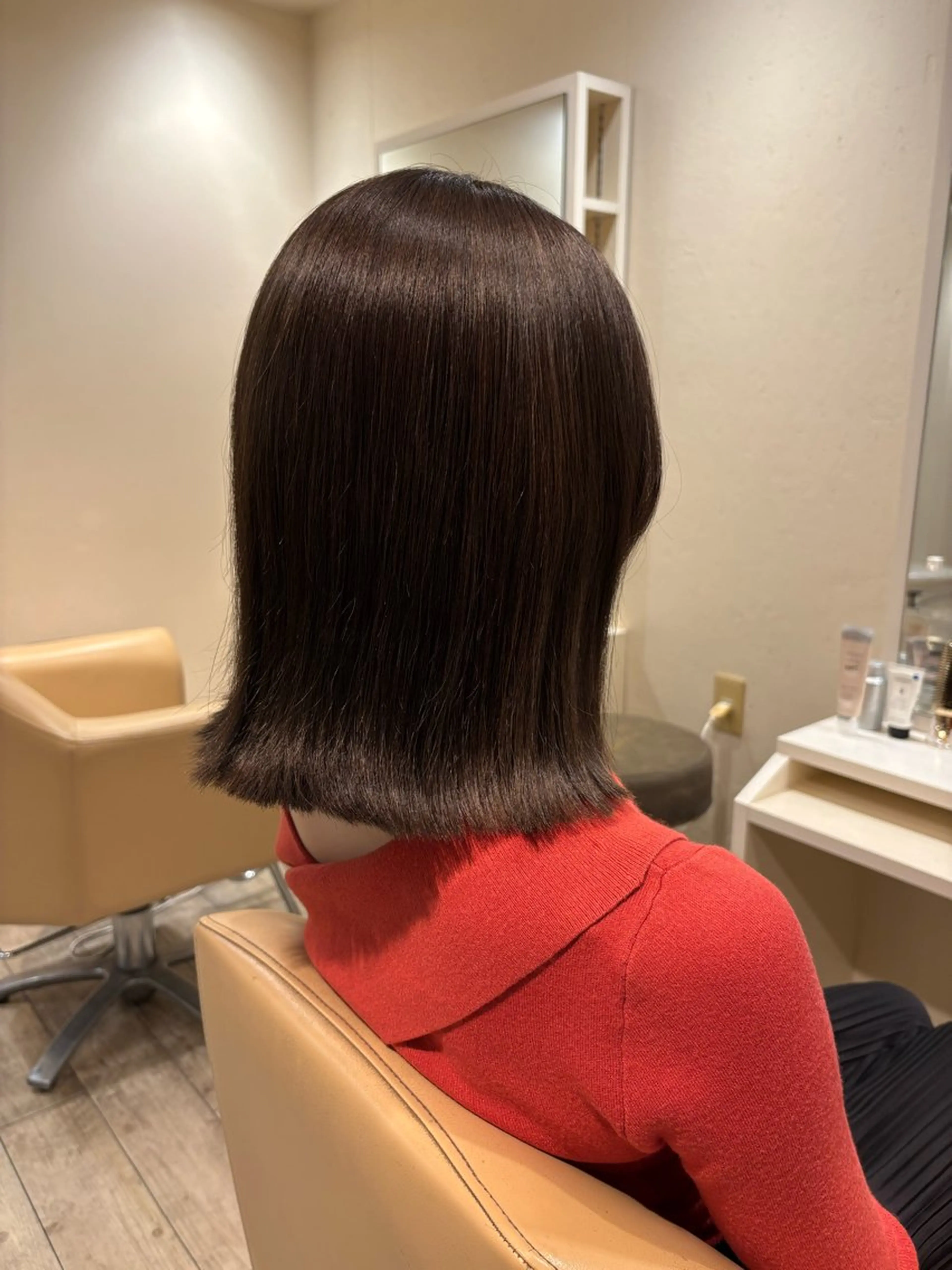 ミディアム 安田 芽生のヘアスタイル