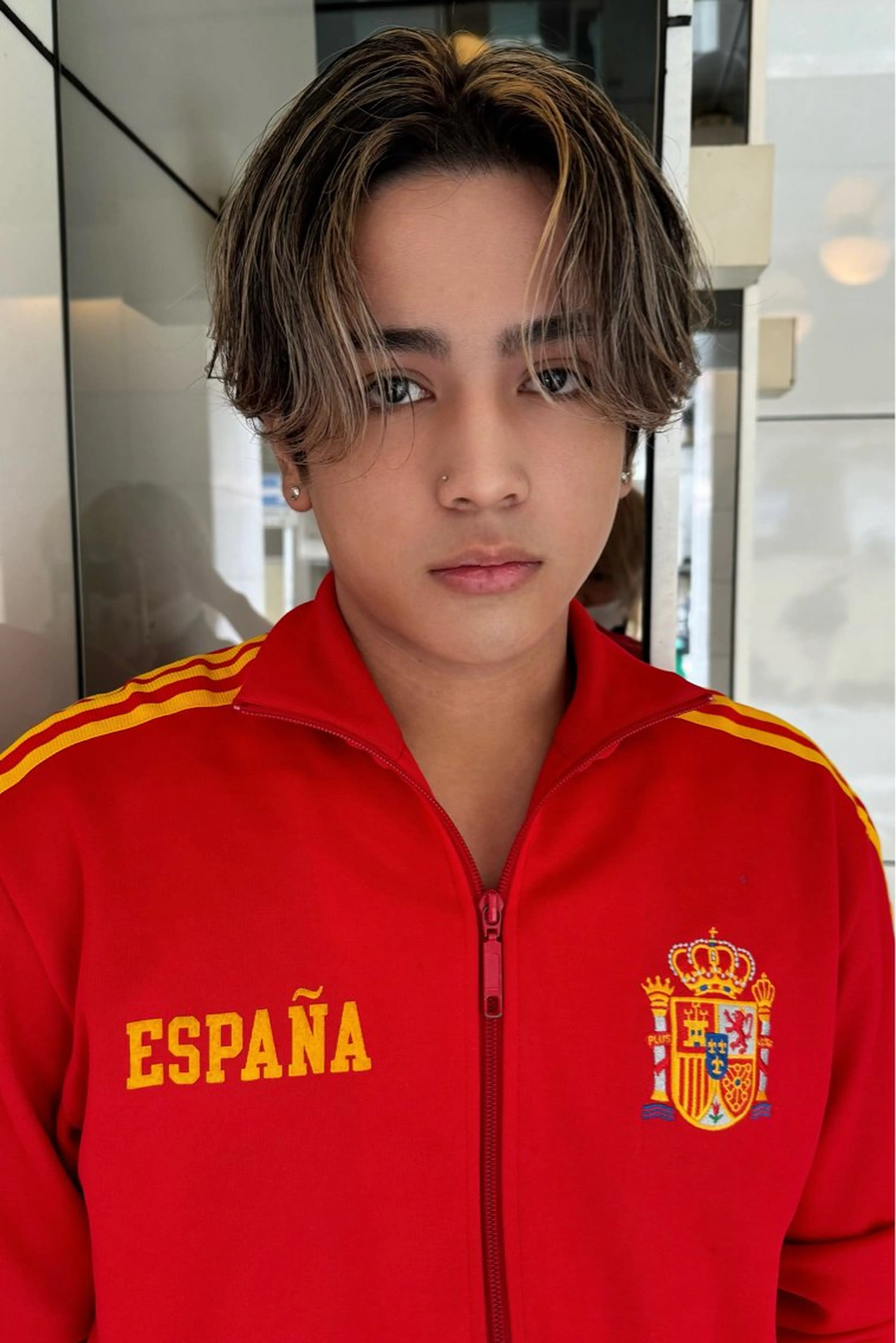 カラー メンズ カット ヘアカラー トリートメント レイヤーカット 艶髪/西尾 幸樹のヘアスタイル