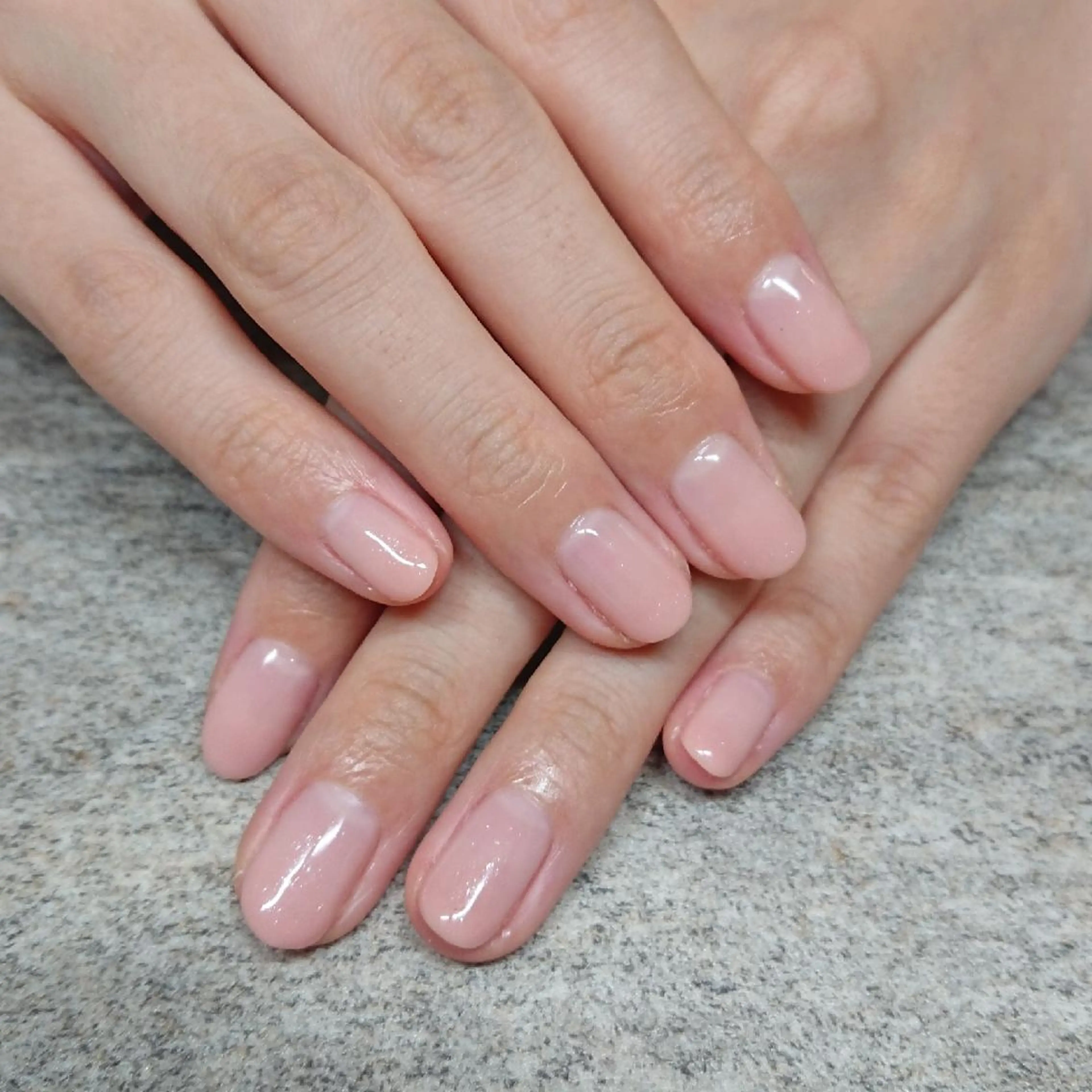 ネイル ジェヌインネイル 河内のネイルデザイン