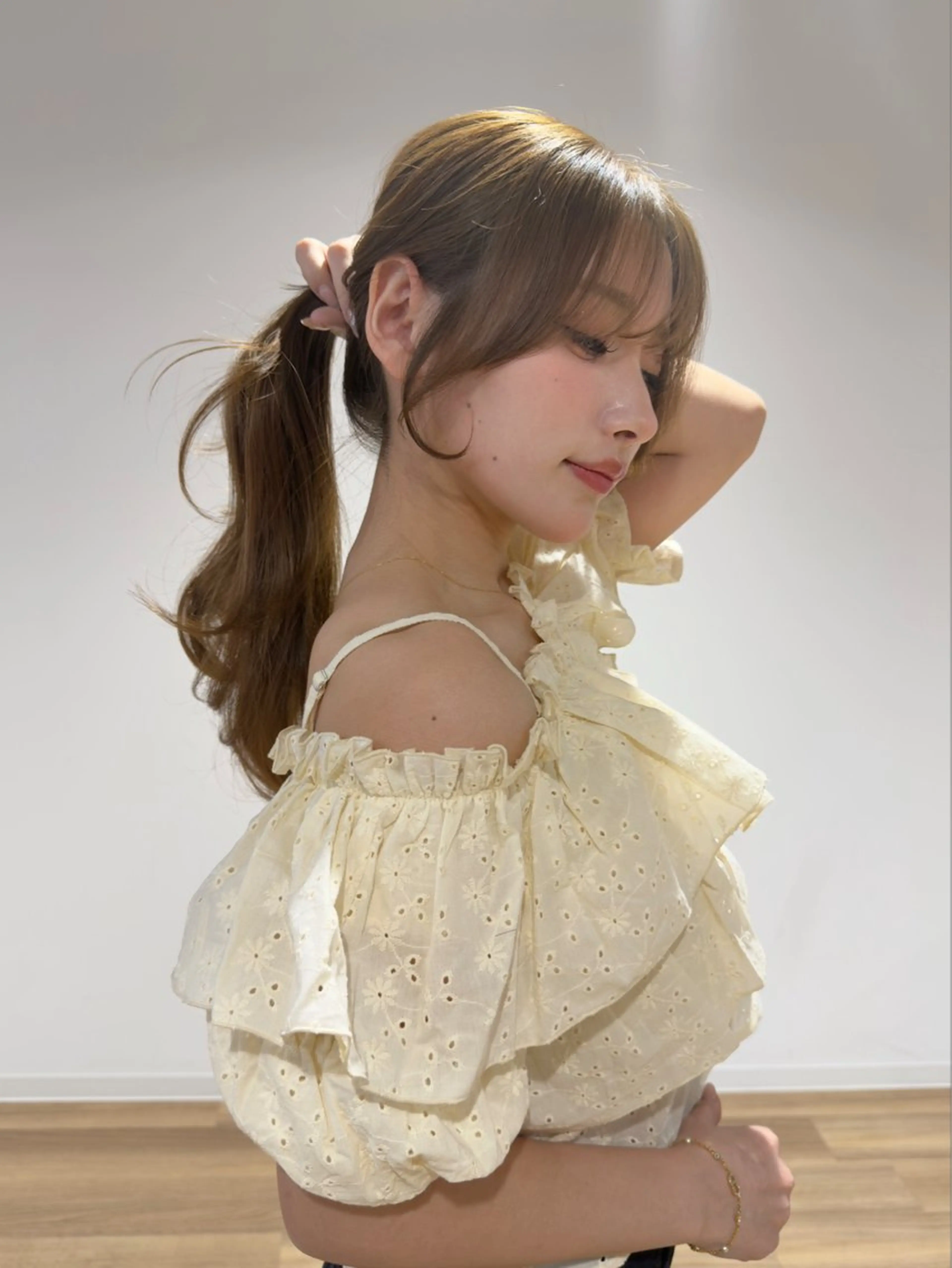 ロング カラー くびれヘア 顔周りカット レイヤーカット 似合わせカット カット ヘアカラー レイヤー/顔周り /いいぬまみかのヘアスタイル