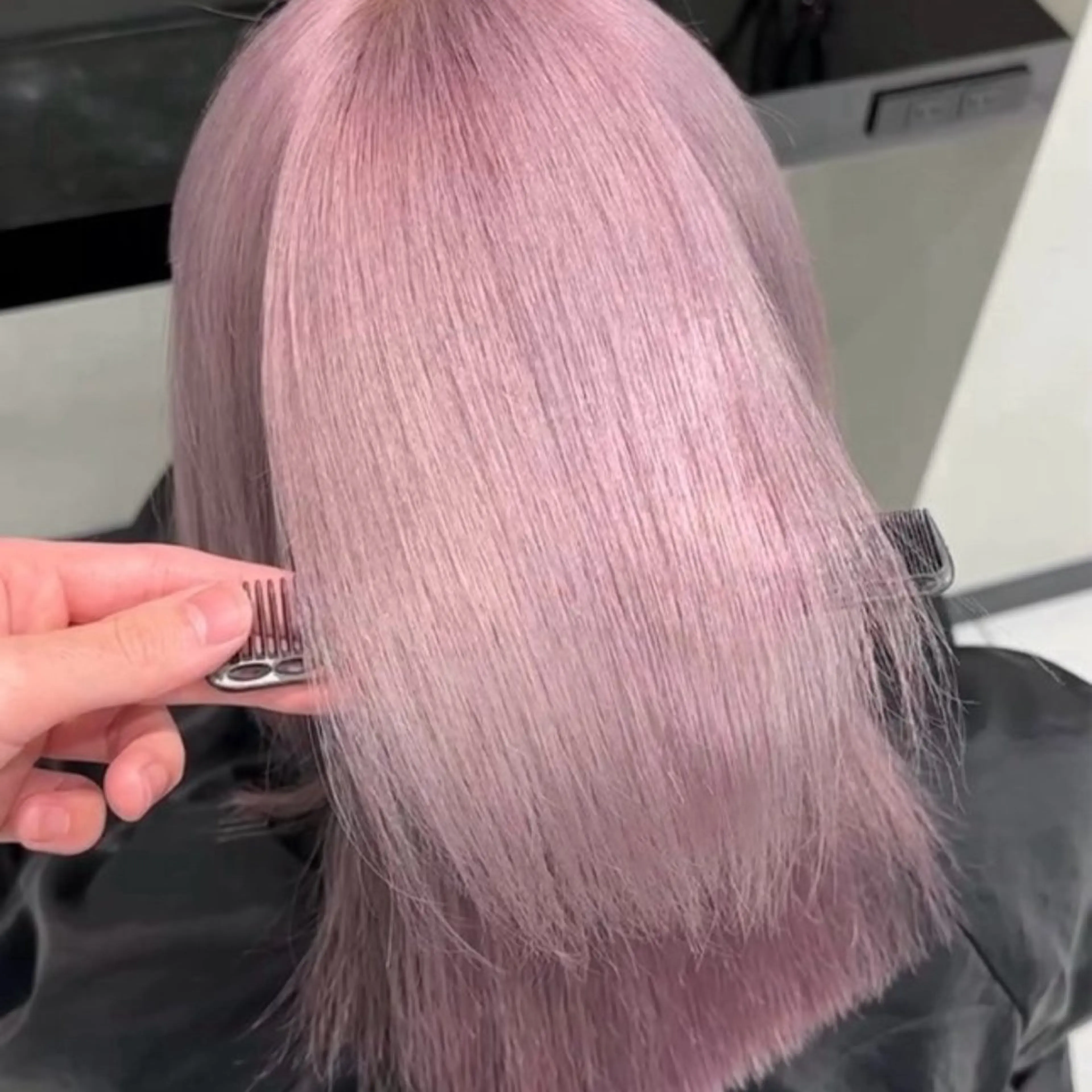 ミディアム 🩵ニュアンスカラー 🩵ブリーチ/RENのヘアスタイル