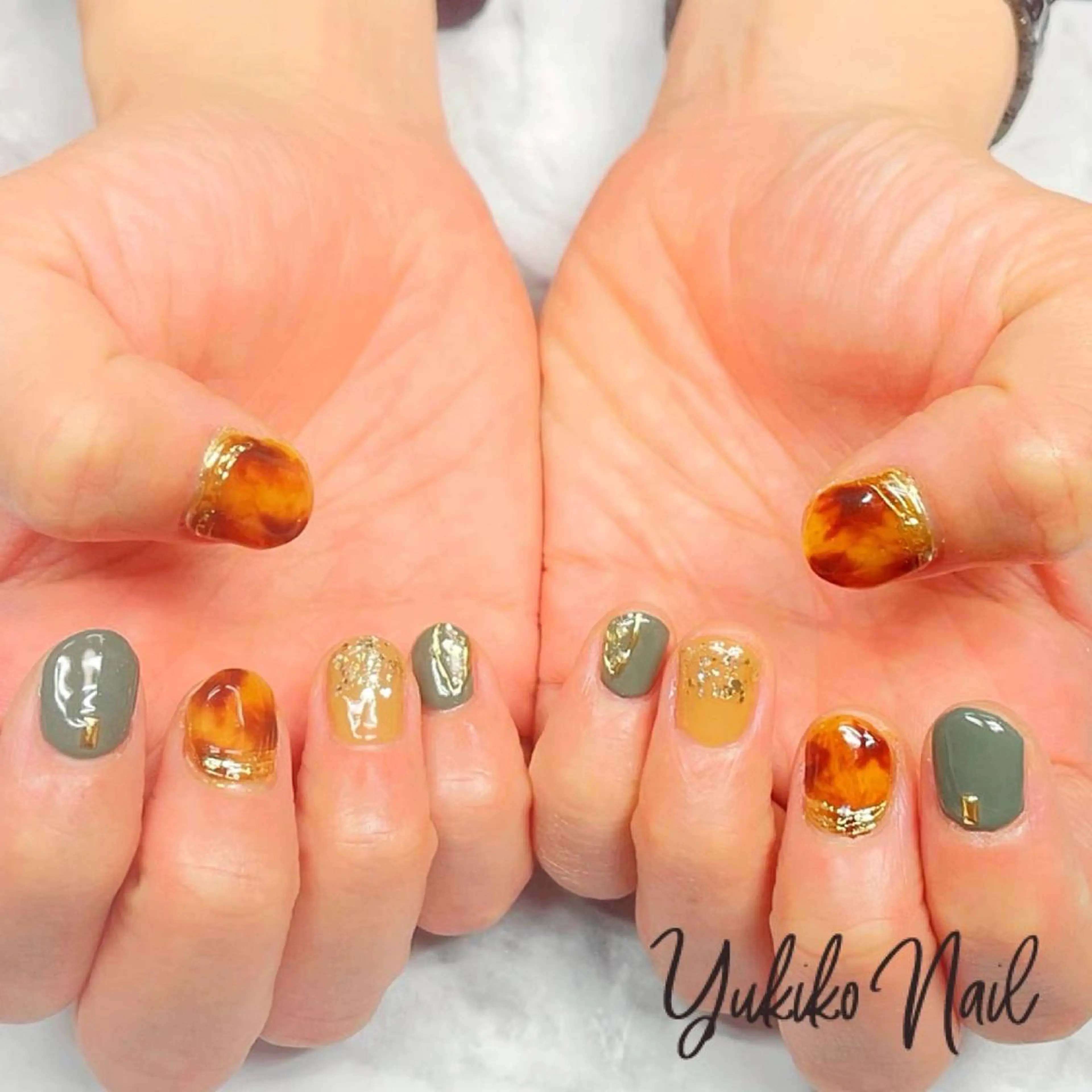 ネイル べっ甲ネイル ミラーネイル ハンドネイル ユキコ ネイルのネイルデザイン
