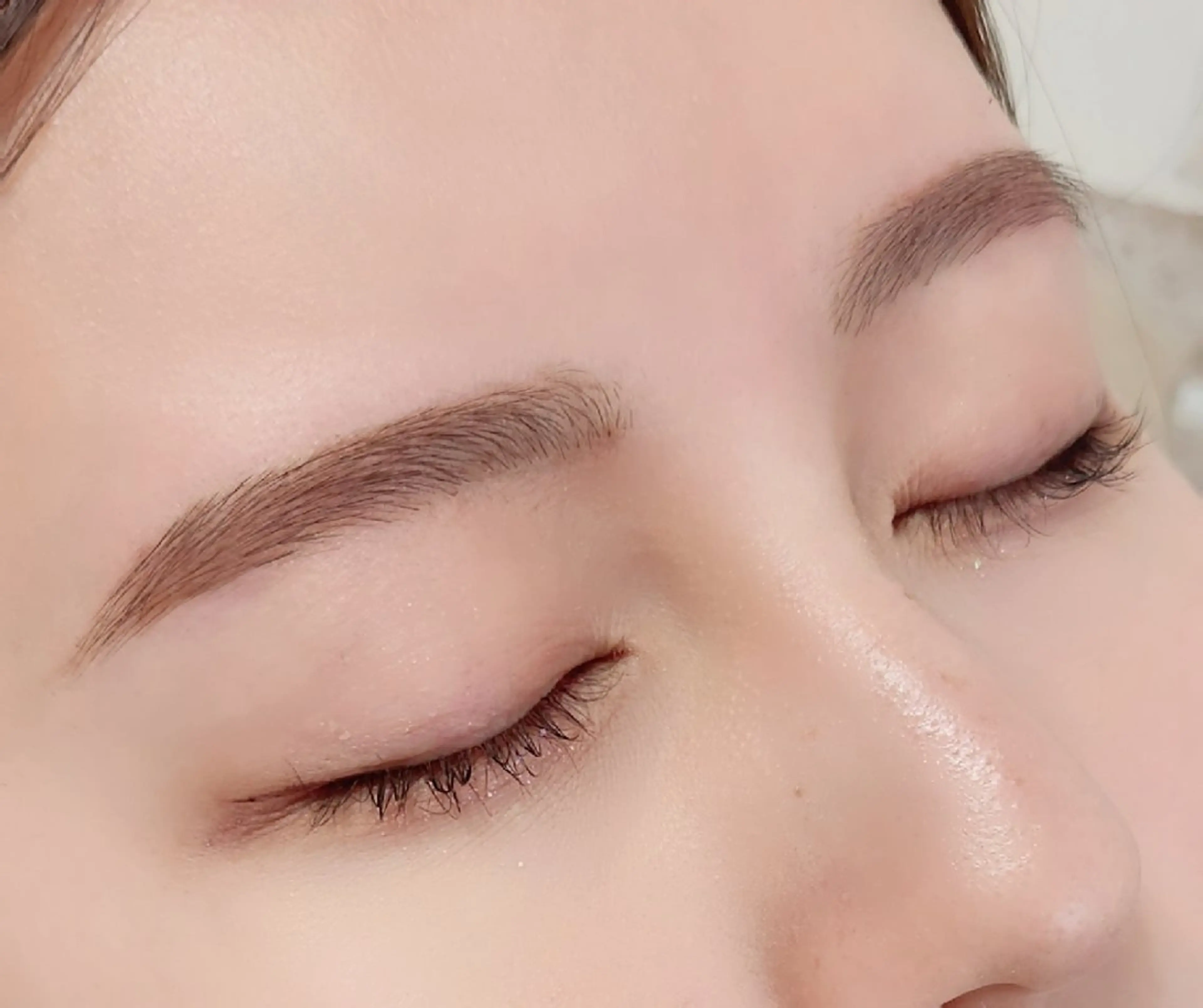 アイブロウ 眉毛ワックス脱毛 ワックス脱毛 ASHA ikumiのマツエク・マツパデザイン