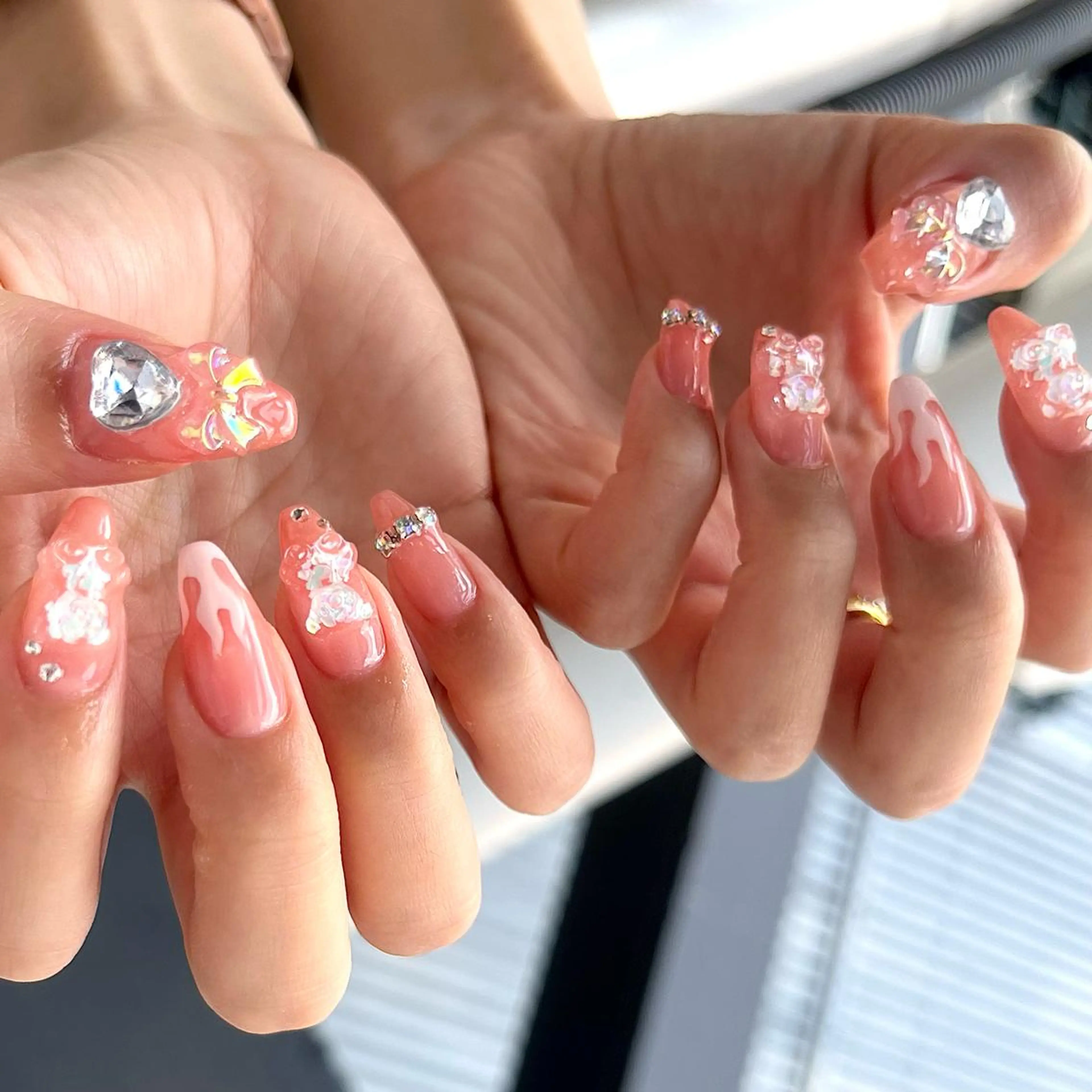 ネイル le'a moe KONAMIのネイルデザイン