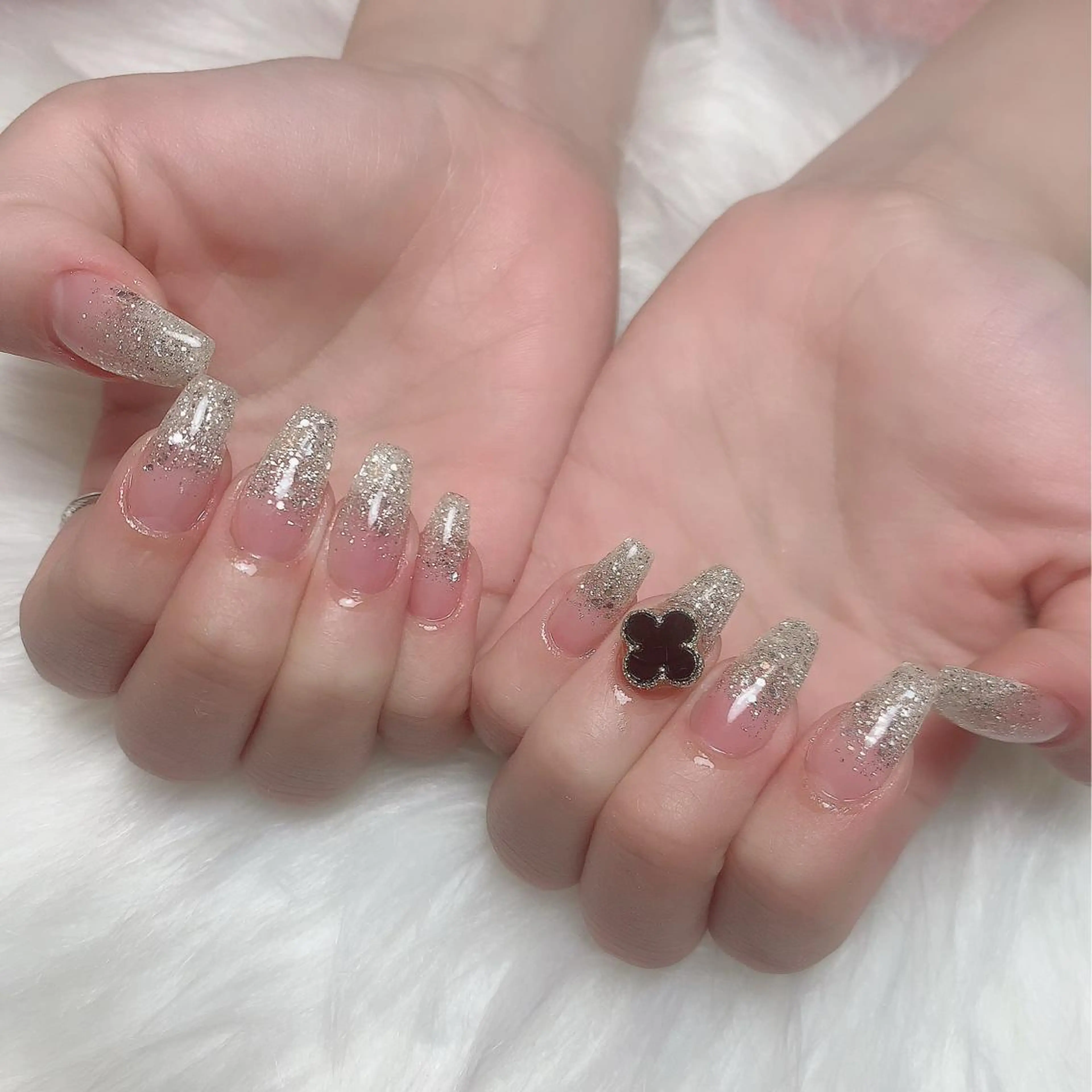 ネイル Nail salon EM（エム）諸星のネイルデザイン