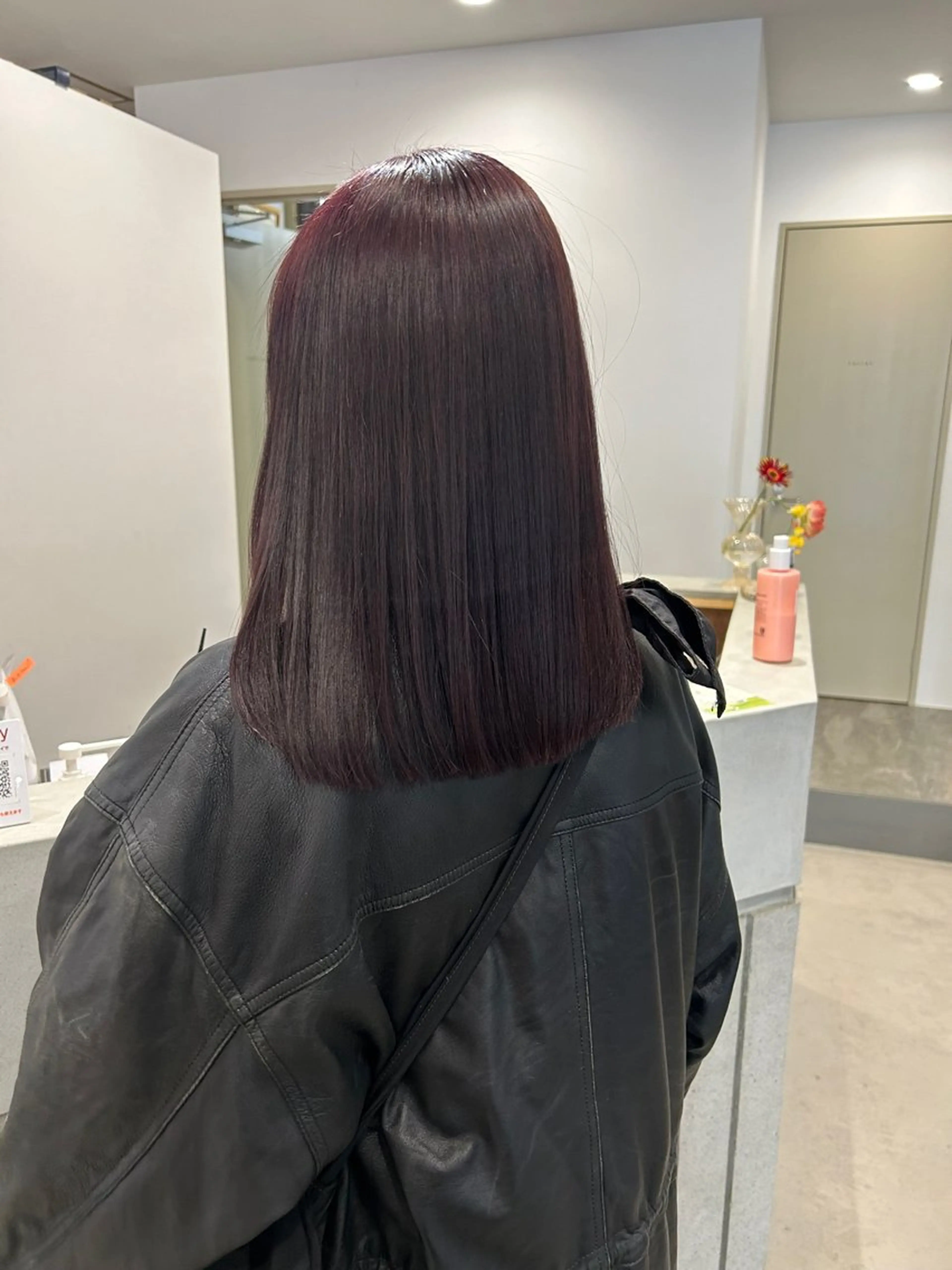ミディアム カラー ブリーチ ダブルカラー ブリーチなしカラー カット ヘアカラー トリートメント ashiato mizukiのヘアスタイル