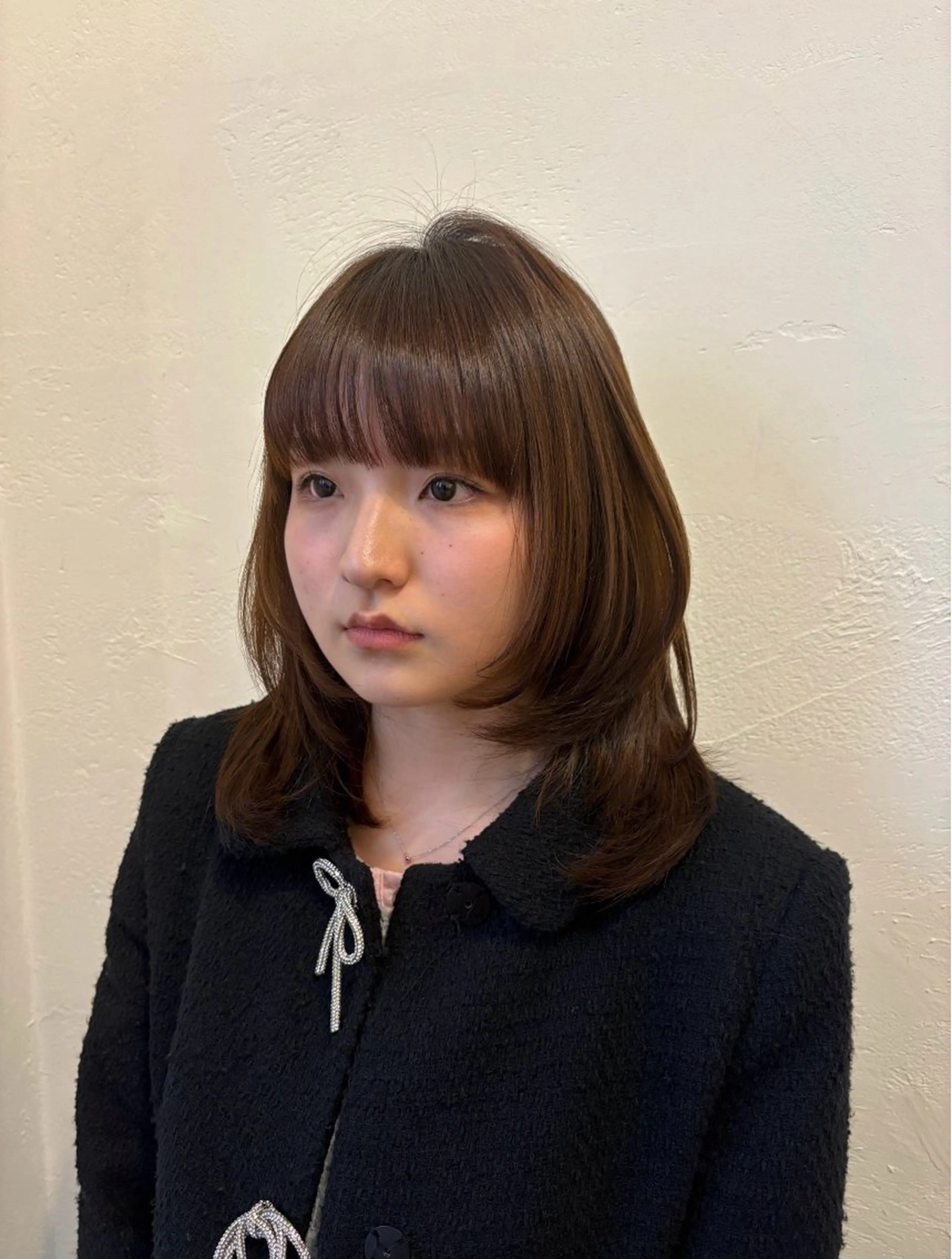 ミディアム レイヤーカット カット 吉岡 茉穂のヘアスタイル