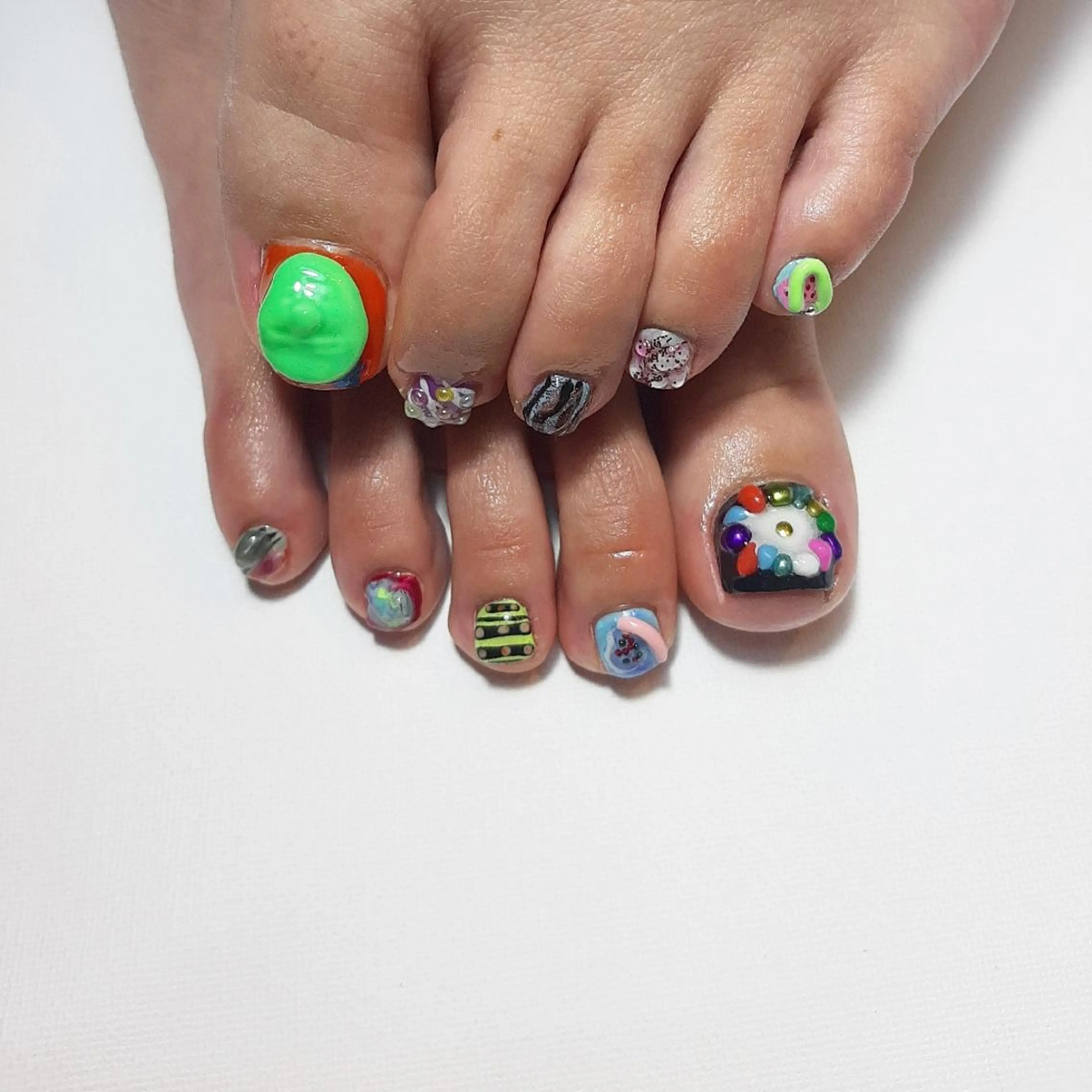 ネイル フットネイル owlnail /持込みデザイン専門のネイルデザイン