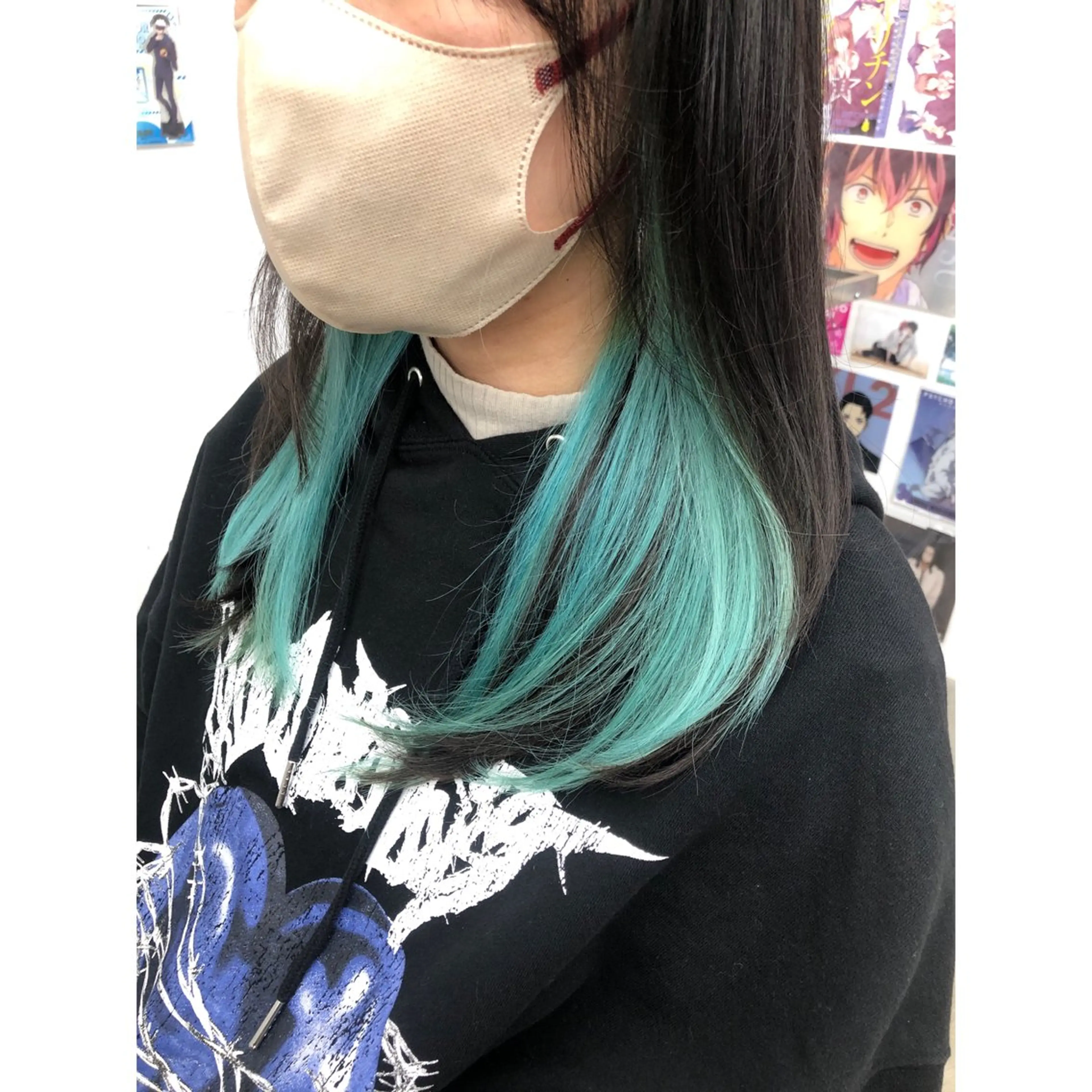 セミロング カラー 推しカラー✨ オタク美容師ユウカのヘアスタイル