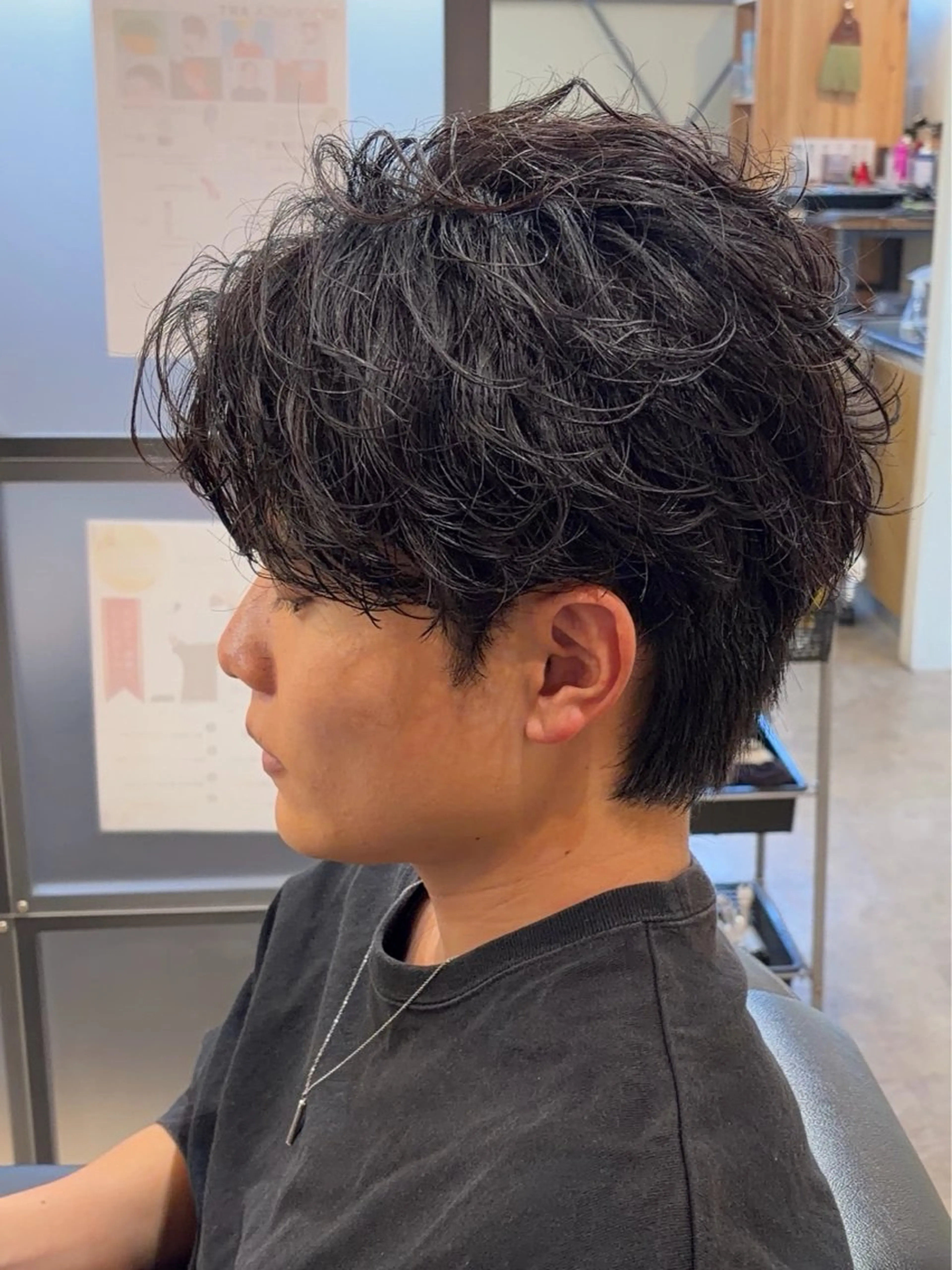 パーマ メンズ フェザーパーマ メンズパーマ カット パーマ メンズ特化美容師 岩田拓海のヘアスタイル