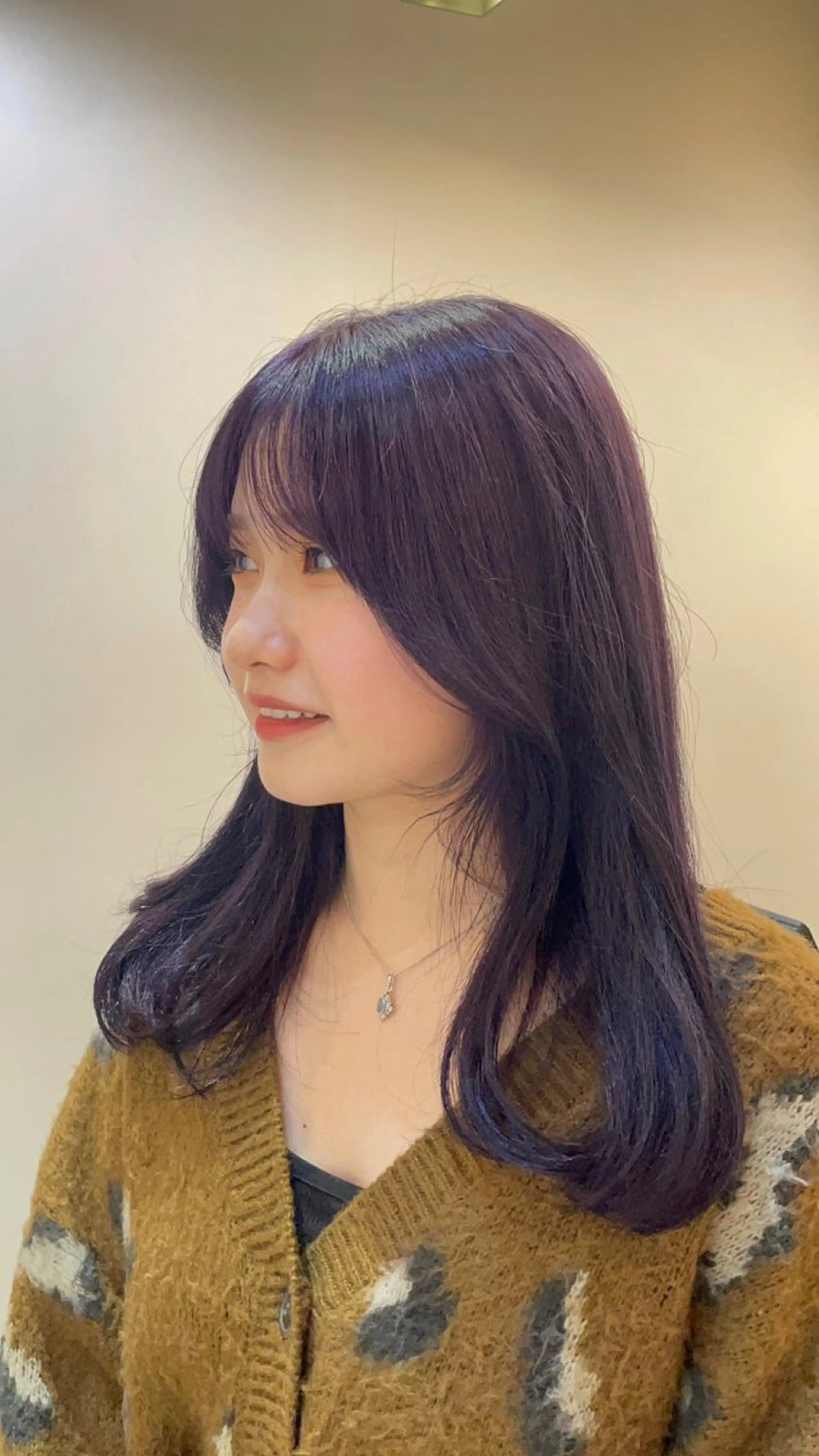 セミロング カラー 🎀 liz🎀のヘアスタイル