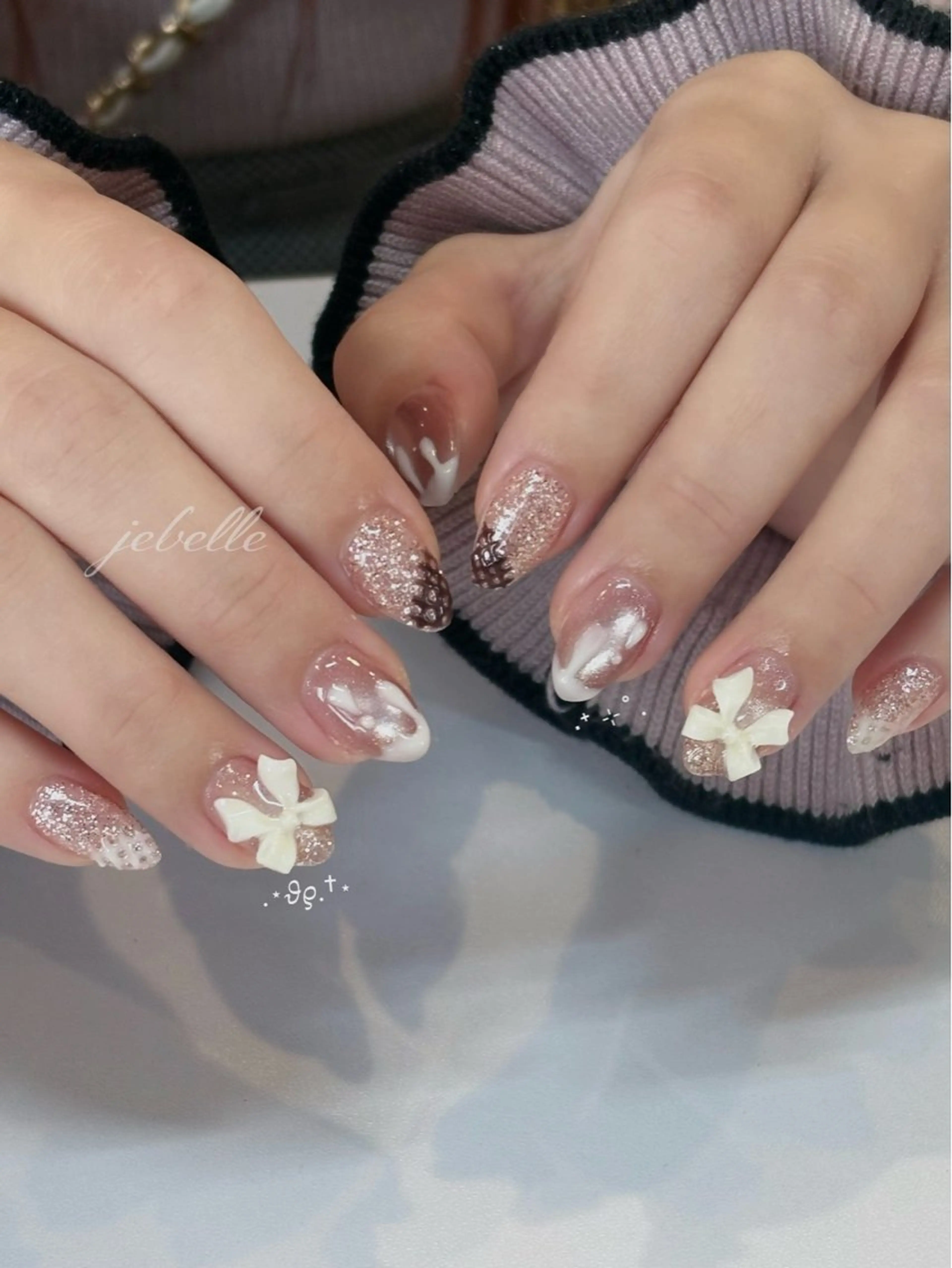 ネイル ハンドネイル KARIN🦢 韓国⌇ワンホンネイルのネイルデザイン