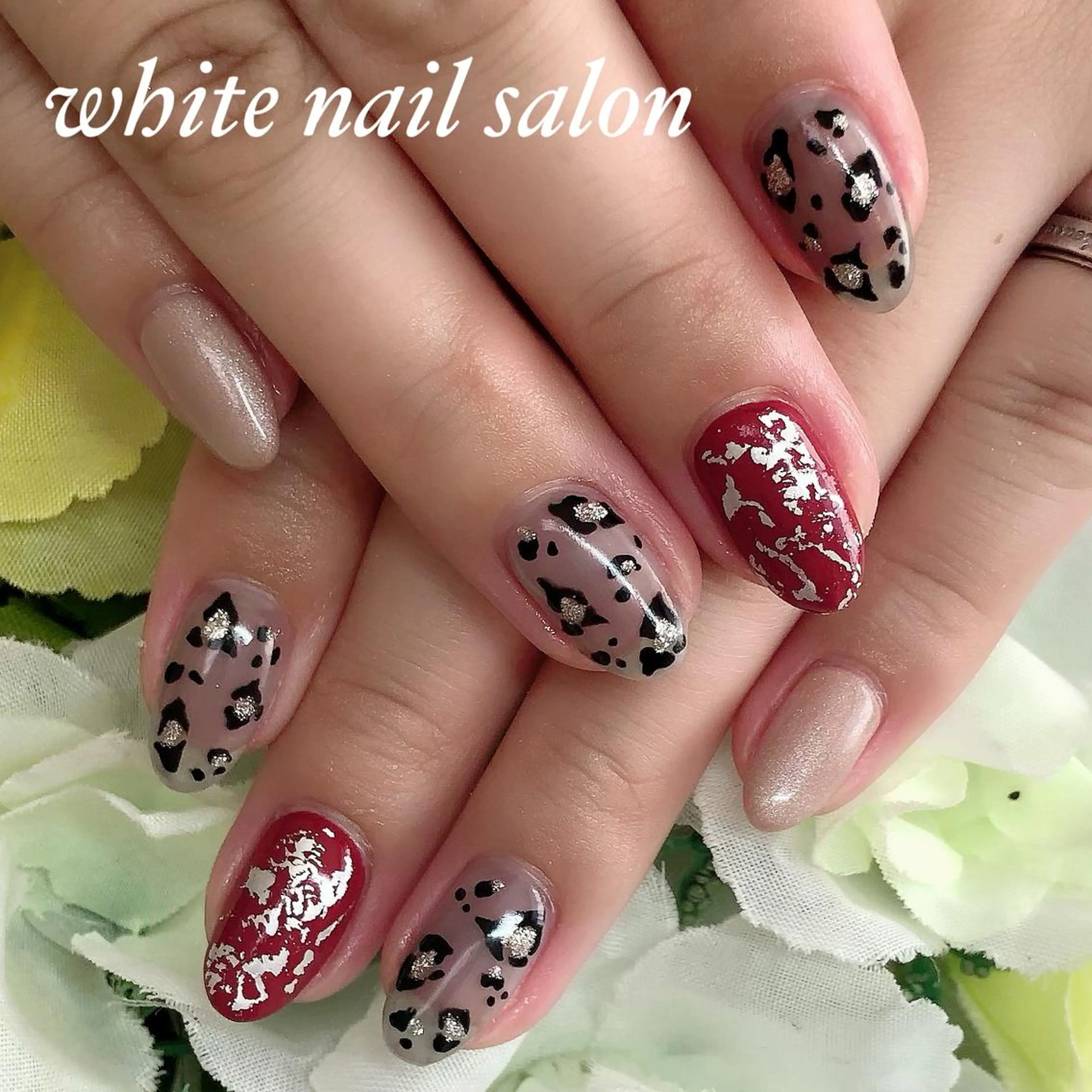 ネイル ジェルネイル ハードジェル 持ち込み ソフトジェル ハンドネイル white nail salonのネイルデザイン