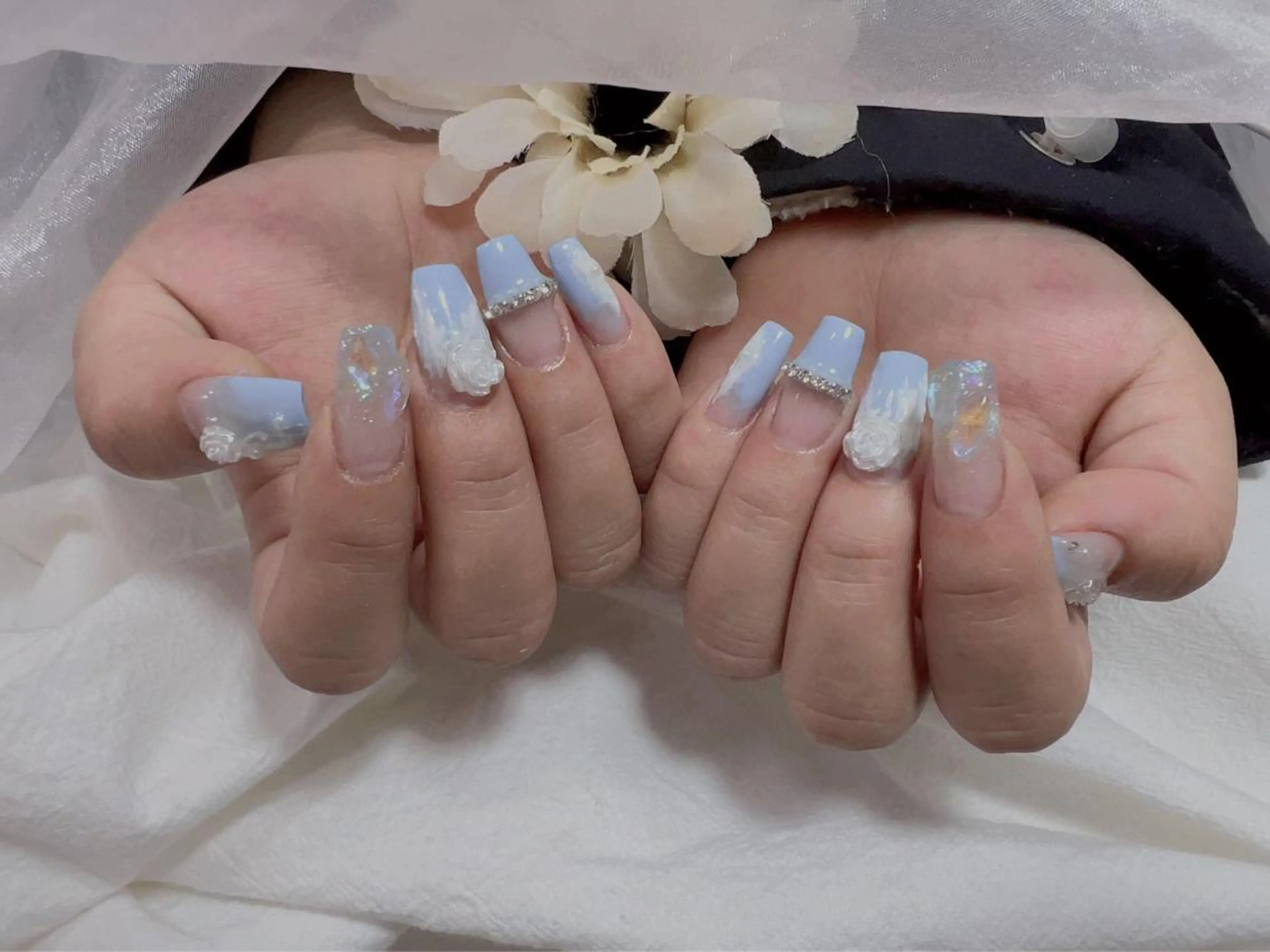 ネイル ハンドネイル VIVIAN リサのネイルデザイン